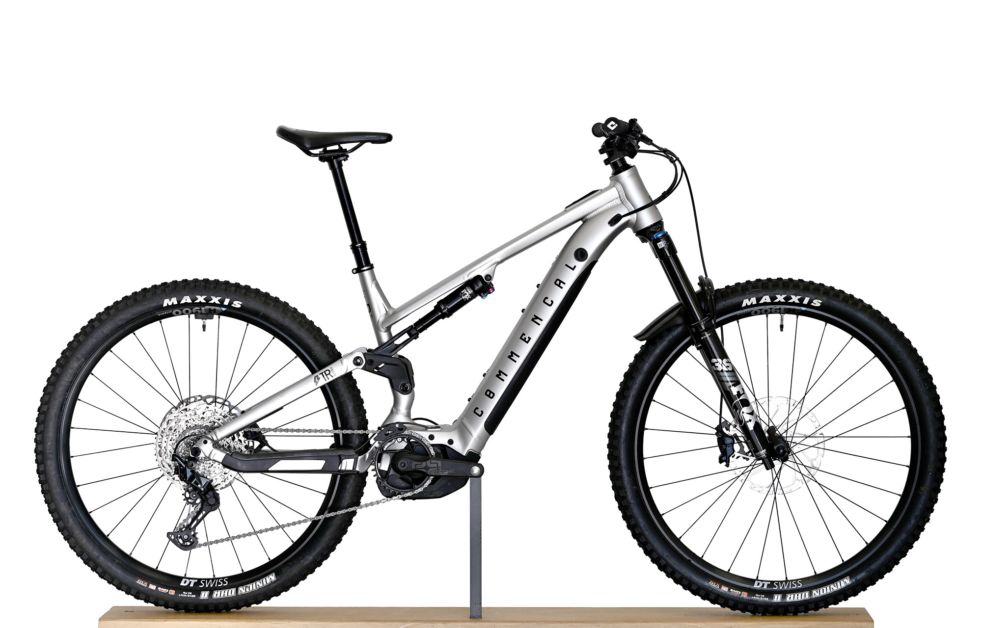 COMMENCAL META POWER TR BOSCH ESSENTIAL SILVER - L (22180203) 545km image number null