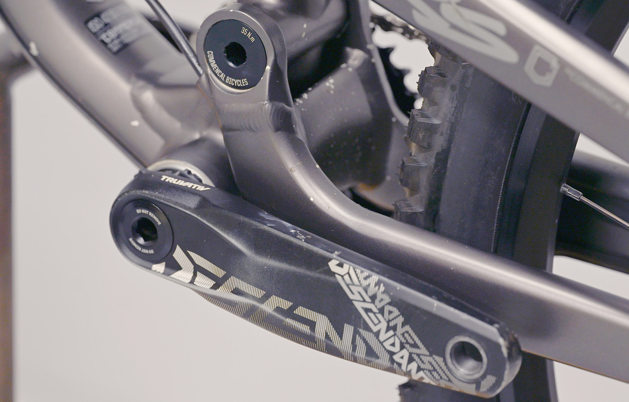 COMMENCAL FRS ESSENTIAL DARK SLATE - L (22151903) image number null