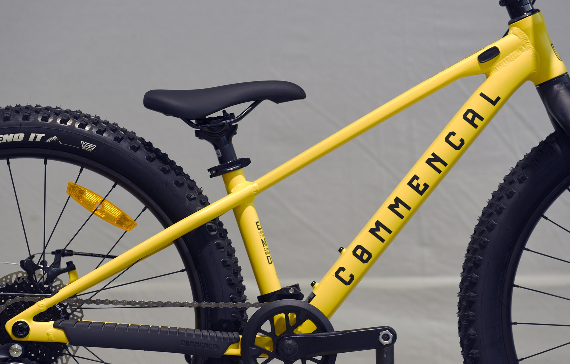 COMMENCAL RAMONES 24 TRIGGER SHIFTER OHLINS YELLOW - (23177893) image number null