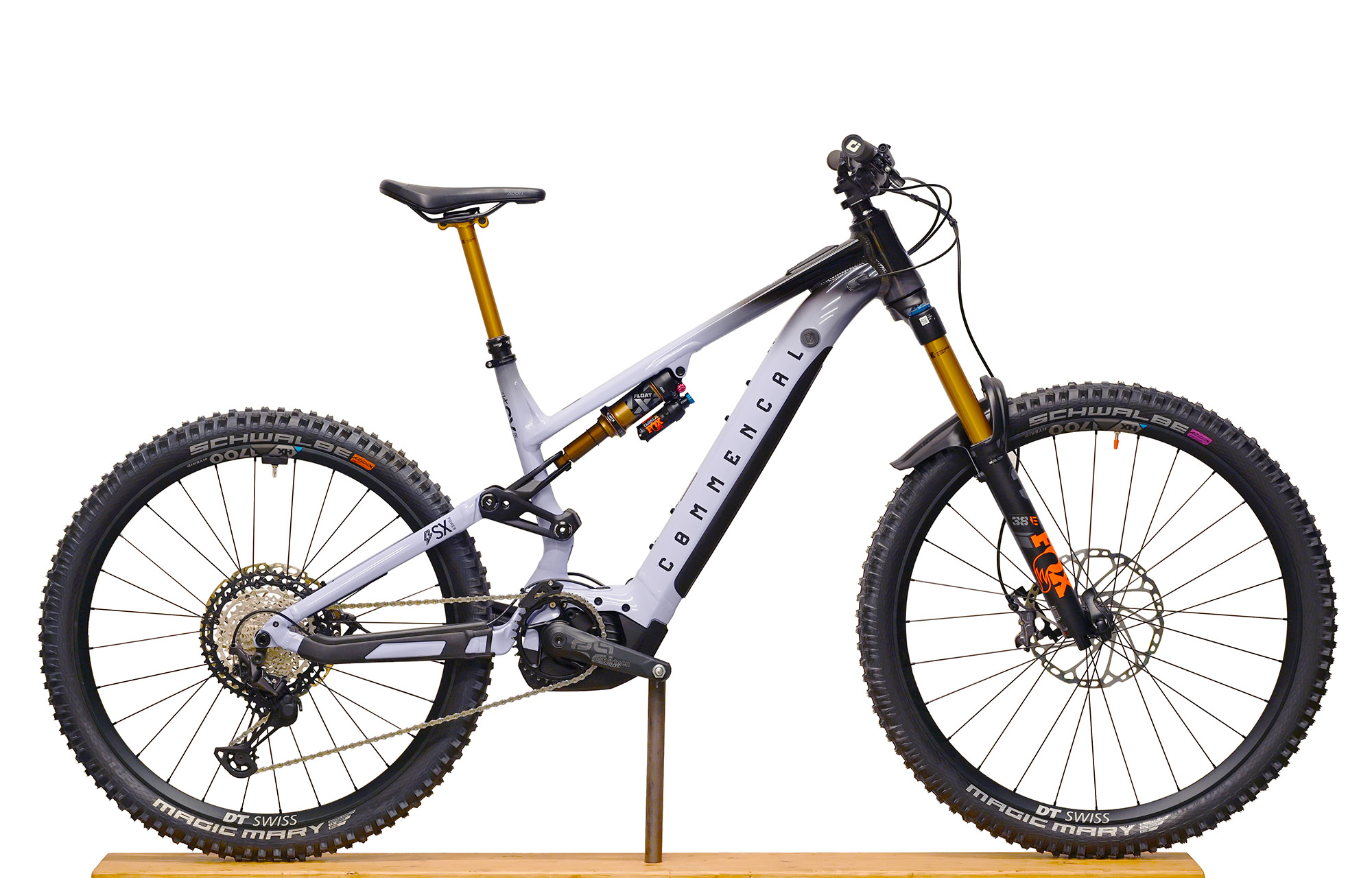 COMMENCAL META POWER SX BOSCH SIGNATURE LIGHT PURPLE / BLACK - L (22180803) 26 km image number null