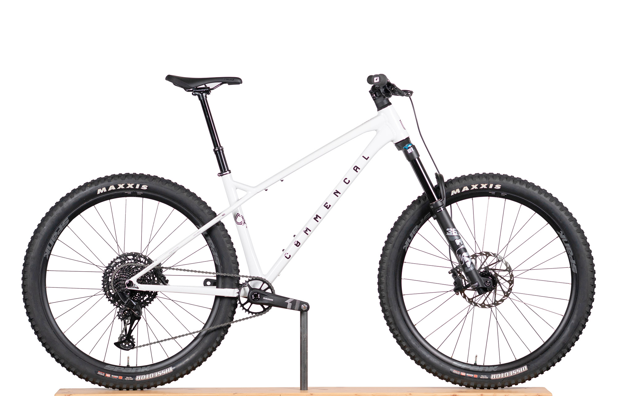 COMMENCAL META HT V3 ESSENTIAL PURE WHITE - L (23131003) image number null