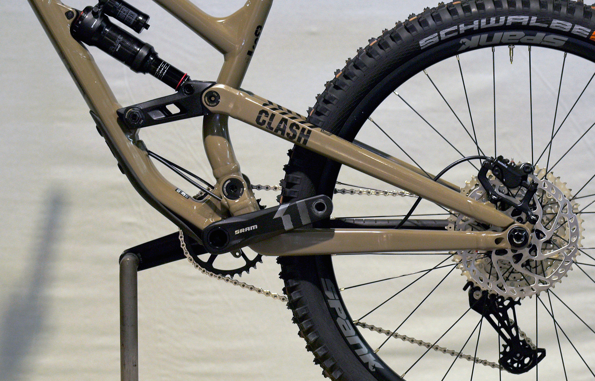 COMMENCAL CLASH JR DIRT MAXXIS - JR (21175200) image number null