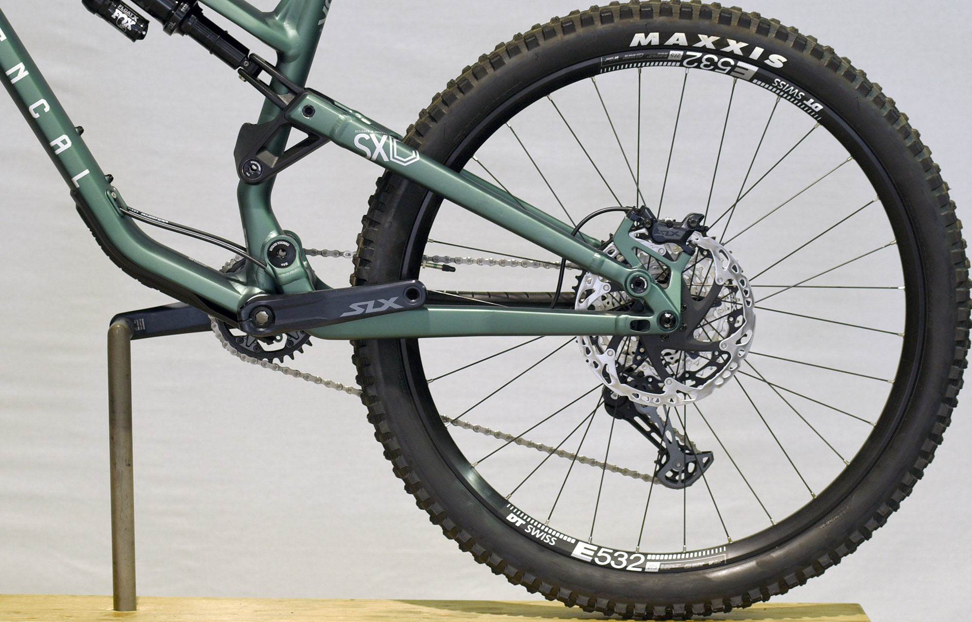 COMMENCAL META SX V4 ESSENTIAL METALLIC GREEN - L (22135203) image number null