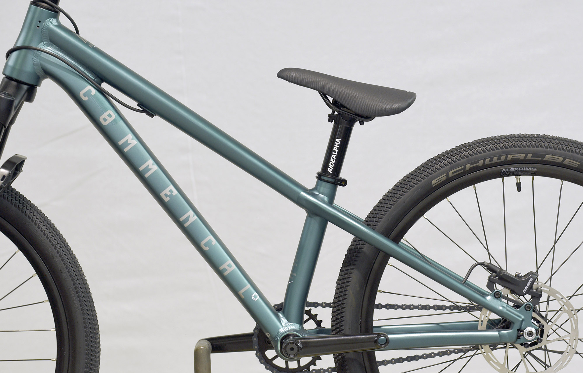 COMMENCAL ABSOLUT 24 ACID LAKE - (22175600) image number null