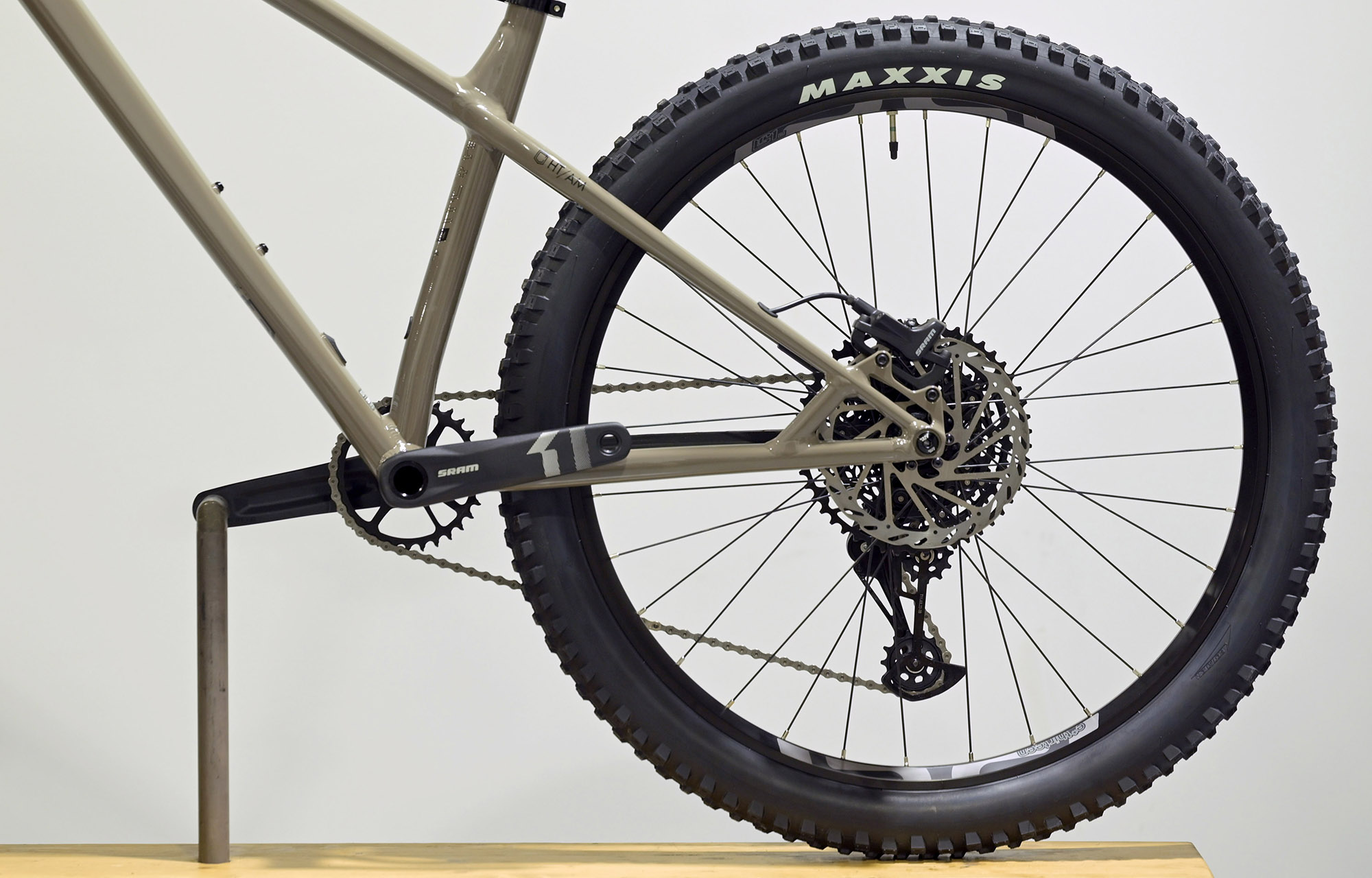 COMMENCAL META HT AM RIDE DIRT - M (22130102) image cover number large 5