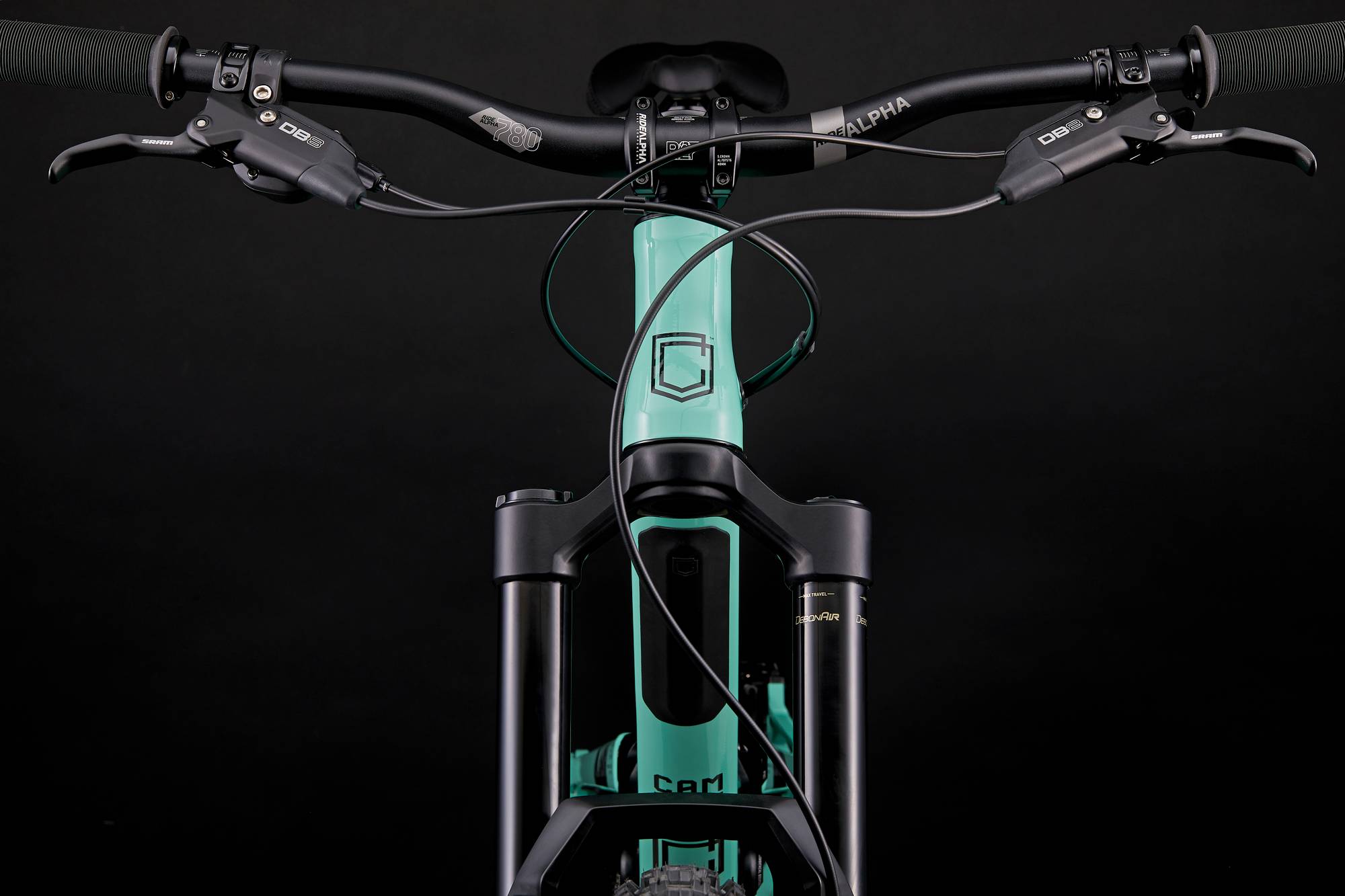 COMMENCAL CLASH RIDE EMERALD GREEN NEW ROCKSHOX image number null