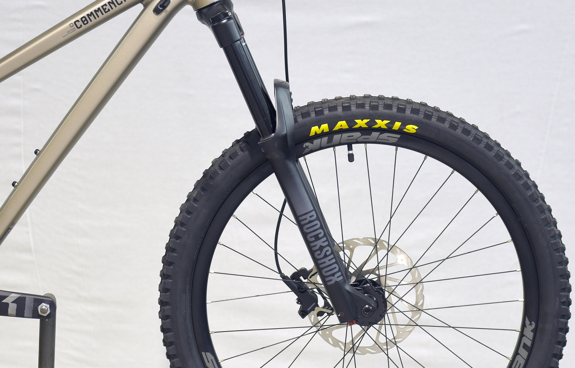 COMMENCAL META HT JR V2 CHAMPAGNE -  (22170300) image number null