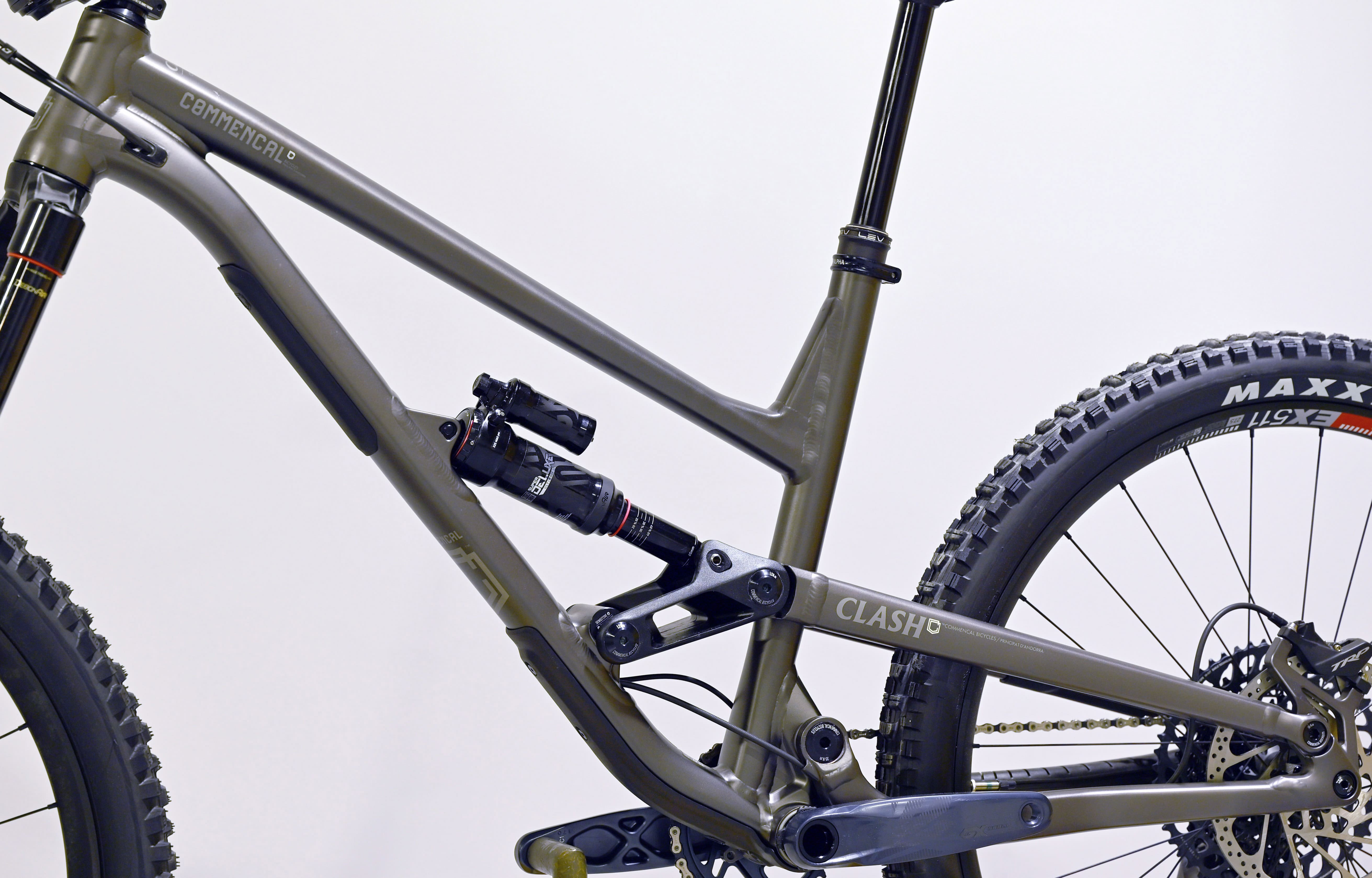 COMMENCAL CLASH RACE DARK SLATE - L (22131503) image number null