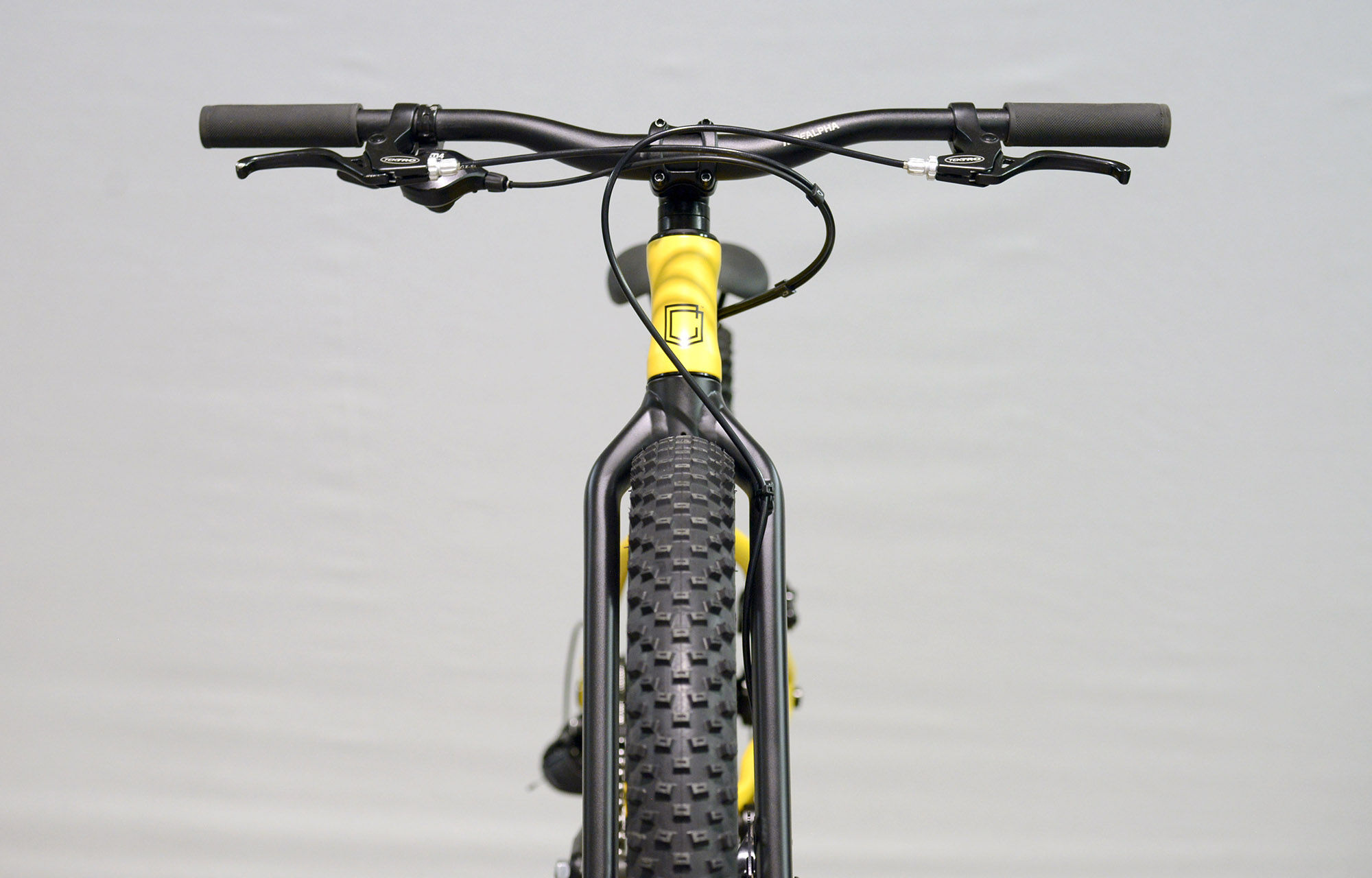 COMMENCAL RAMONES TRIGGER SHIFTER OHLINS YELLOW - 24 (23177893) image number null