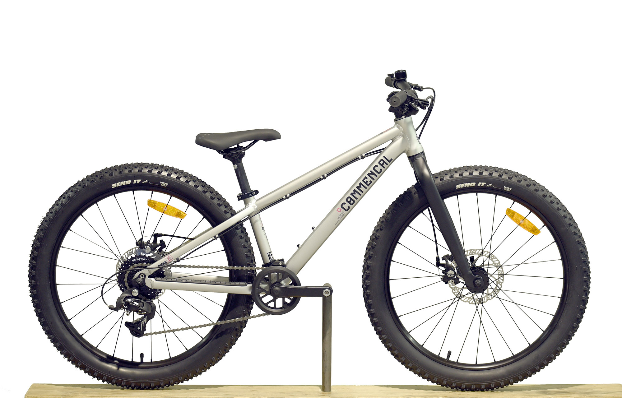 COMMENCAL RAMONES 24 SILVER - (22173200) image number null