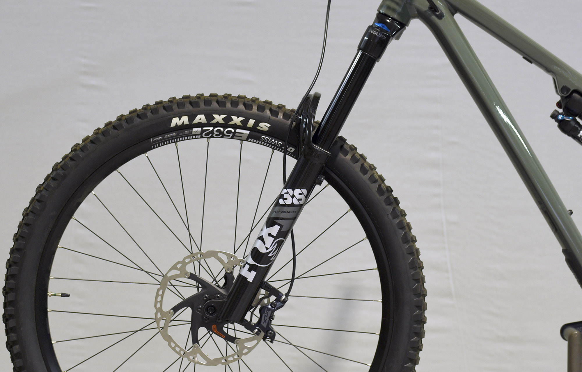 COMMENCAL META SX V4 ESSENTIAL KESWICK GREEN - M (22130702) image number null