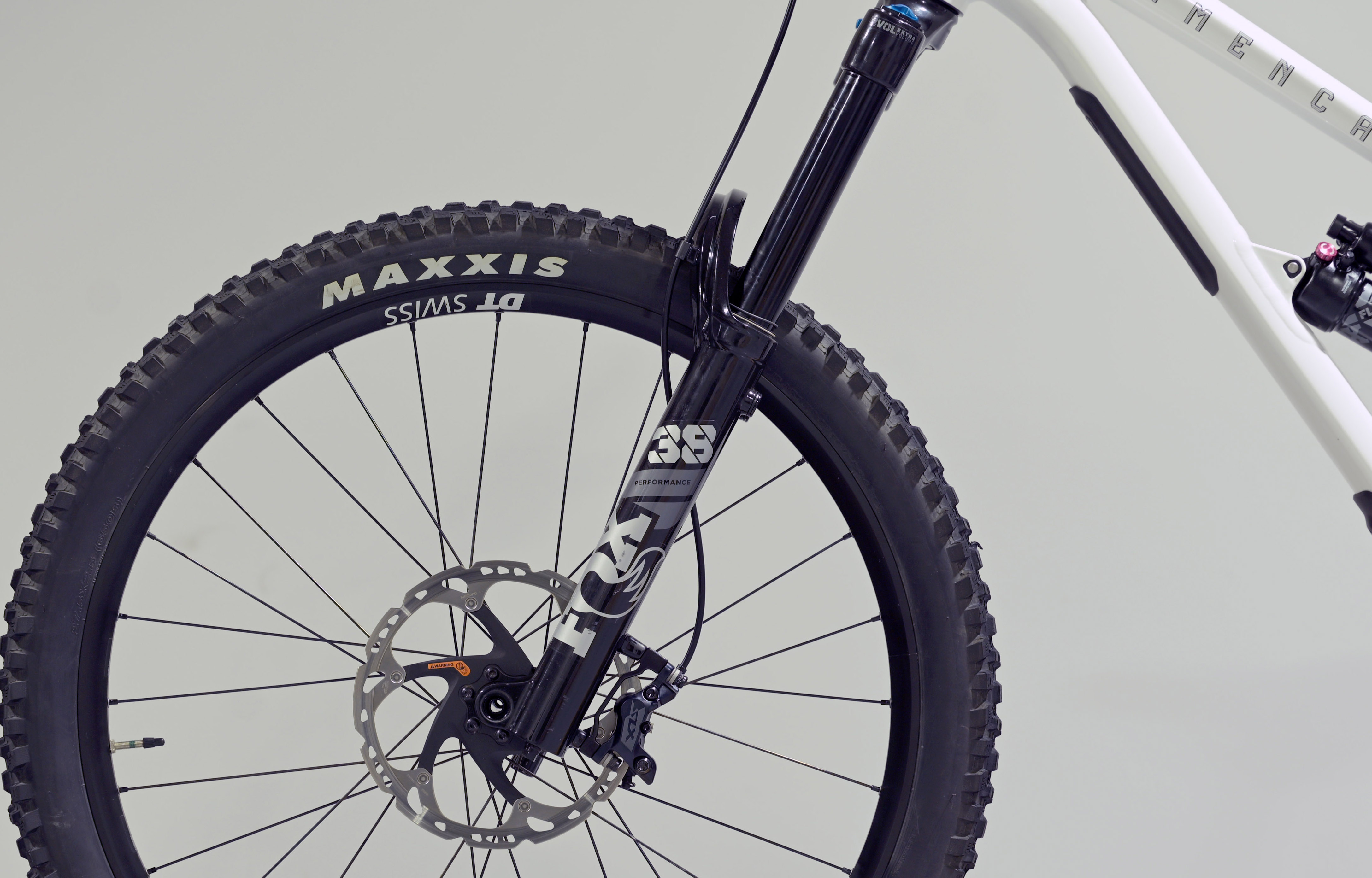 COMMENCAL CLASH ESSENTIAL PURE WHITE - M (24135602) image cover number large 4