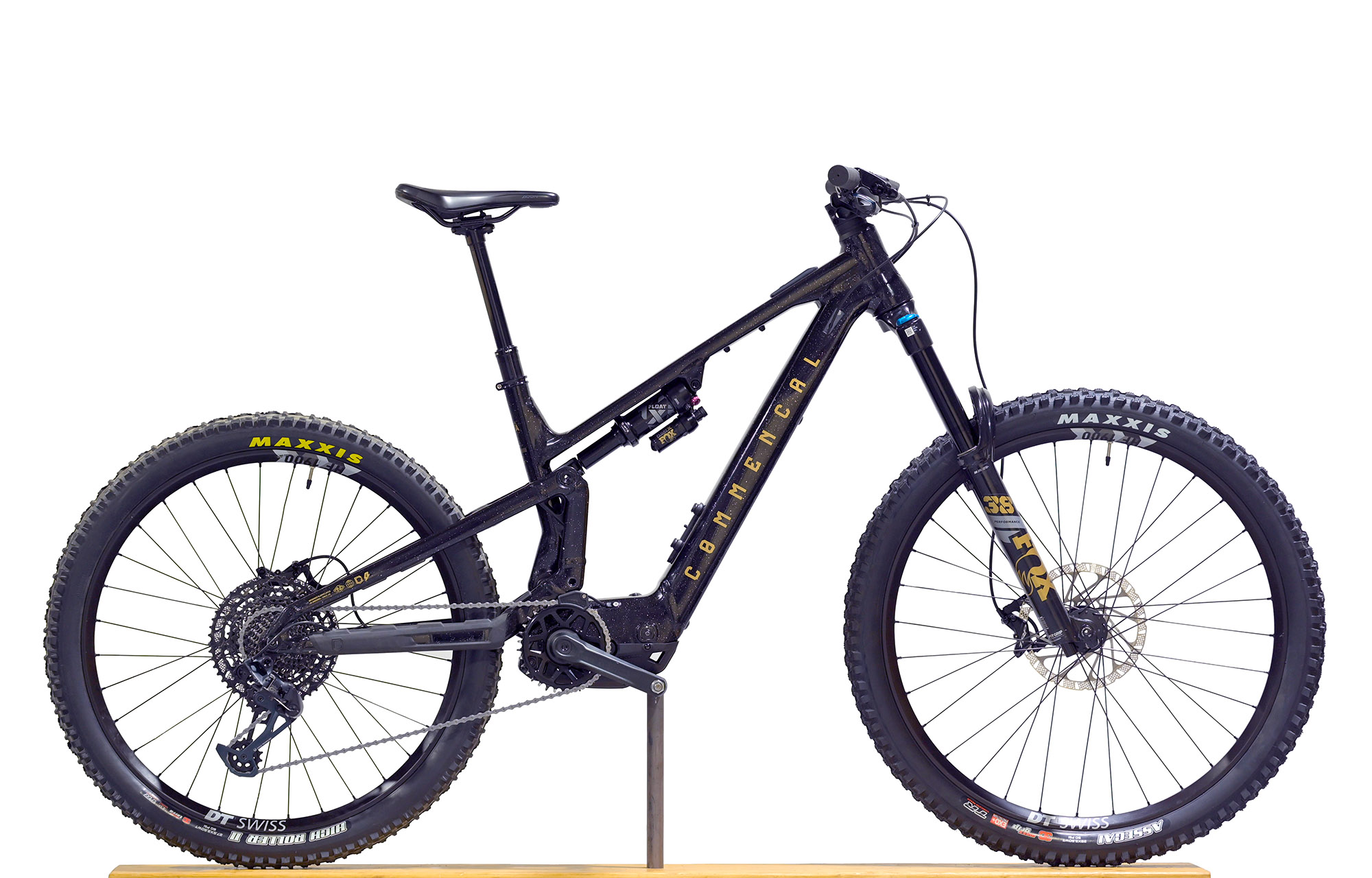 COMMENCAL META POWER SX 400 ESSENTIAL - M (24182392) 656 km image number null