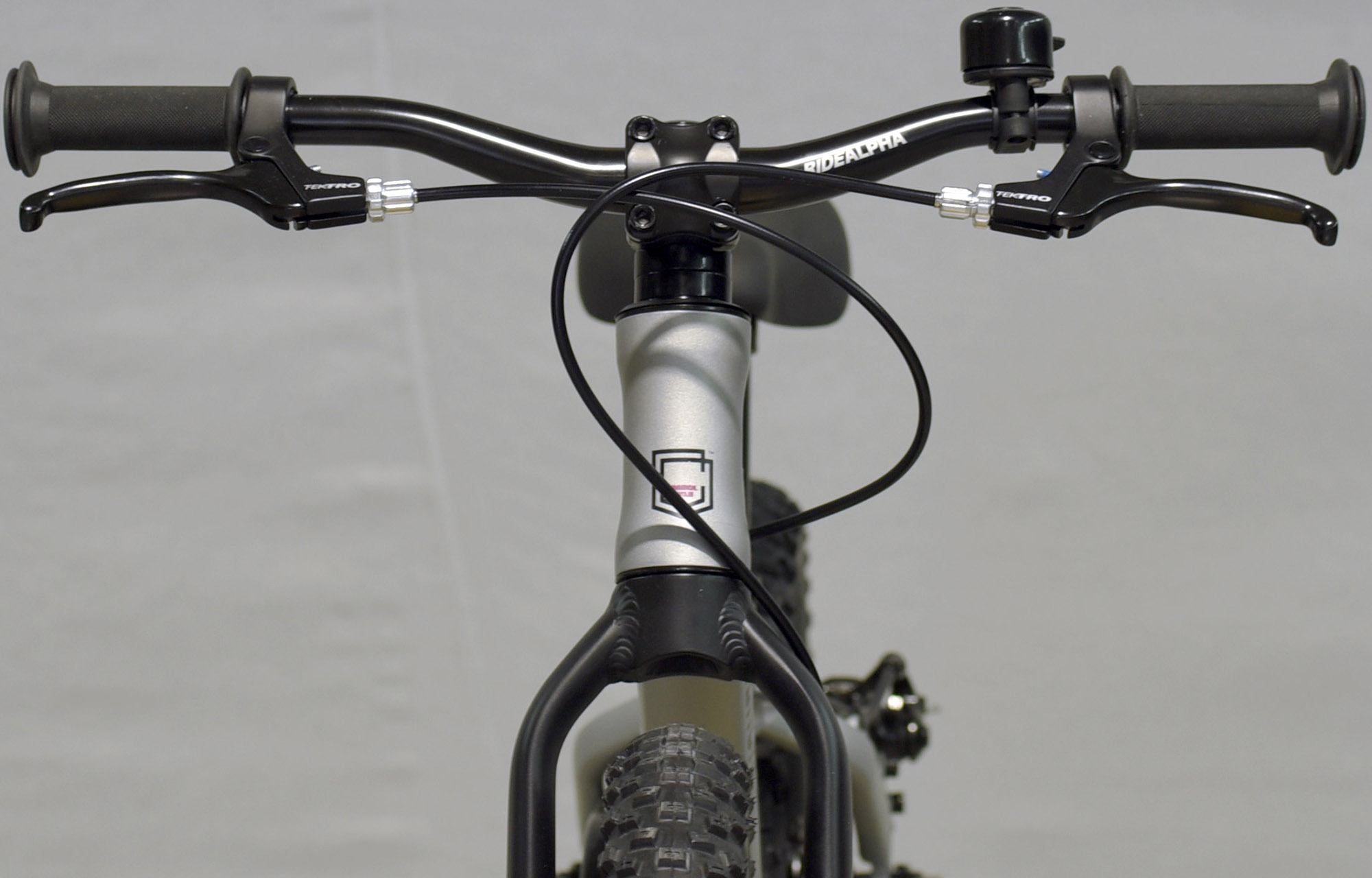 COMMENCAL RAMONES 14 SILVER - 14 (22172800) image number null