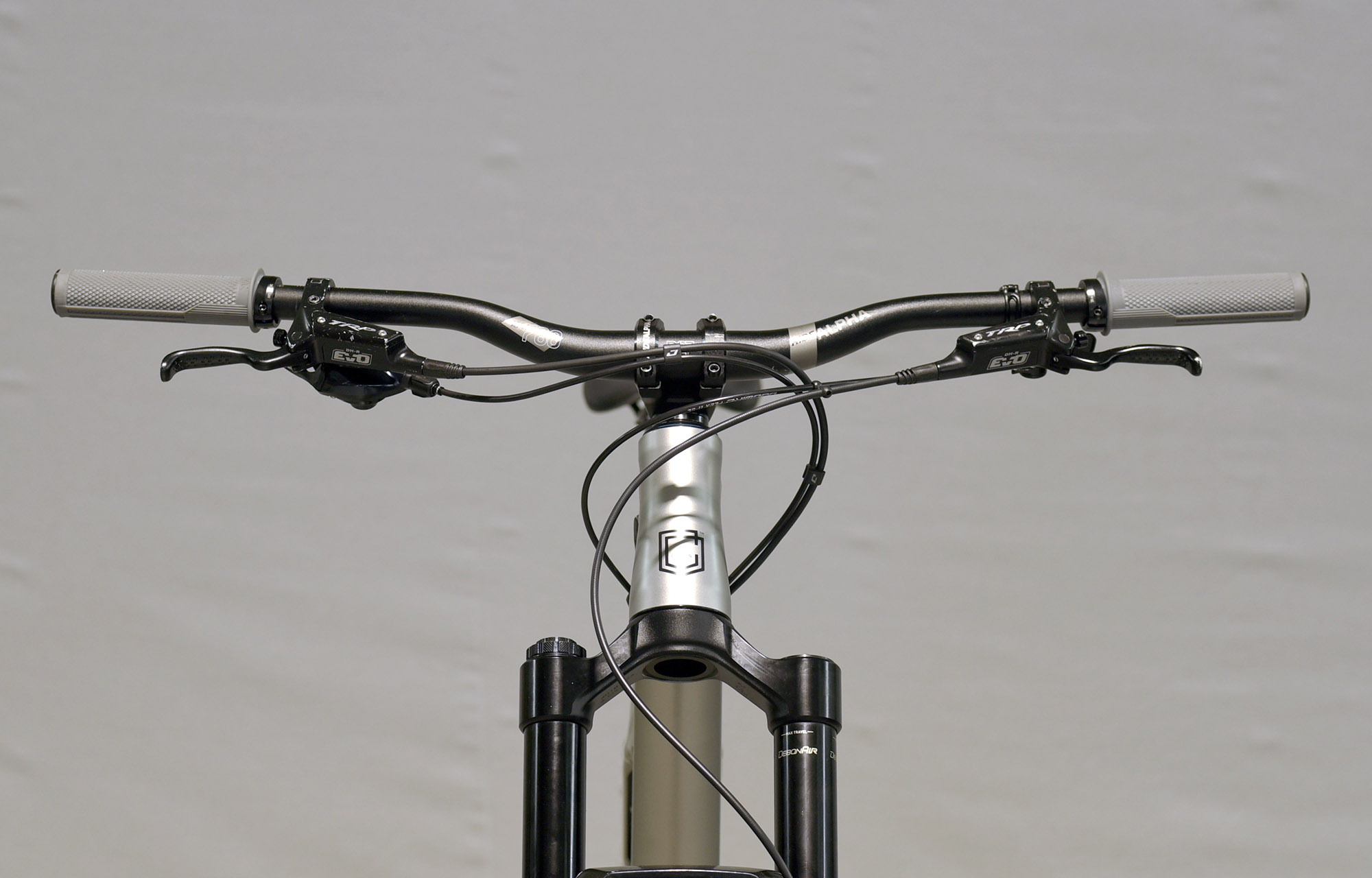 COMMENCAL META SX RACE SILVER - M (22130802) image number null