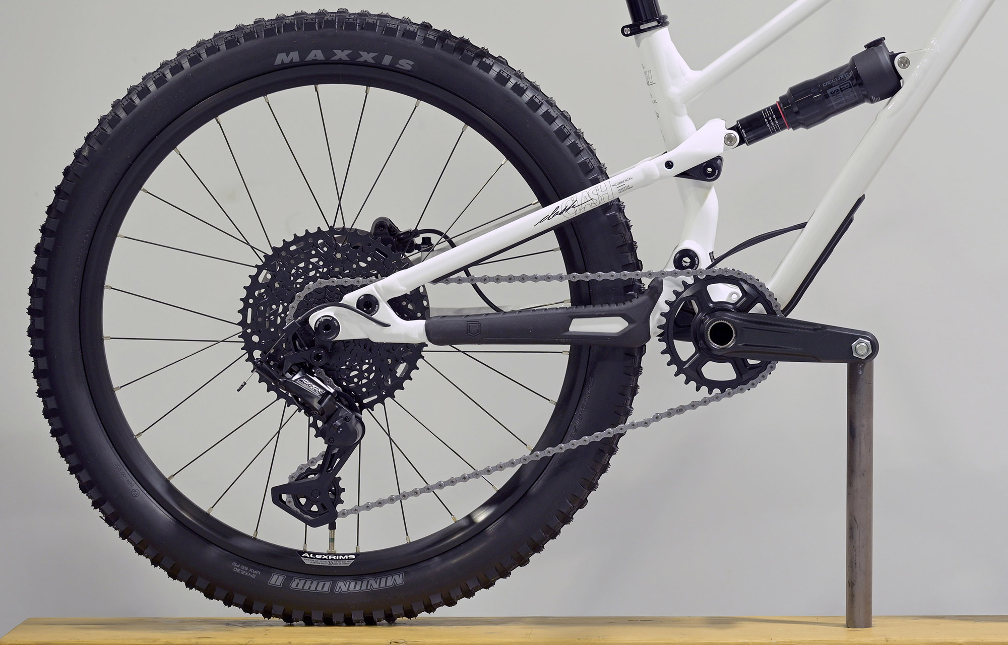 COMMENCAL CLASH 24 PURE WHITE - (25173900) image cover number large 0