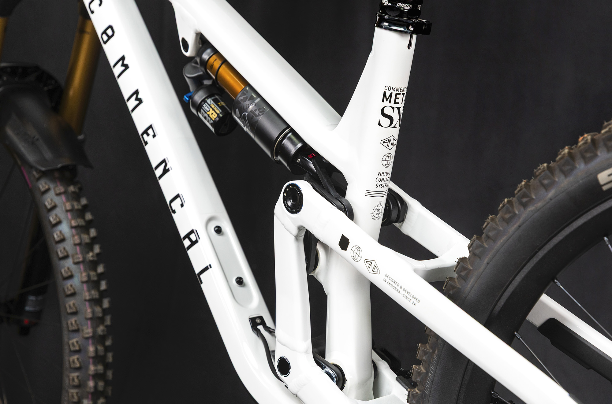COMMENCAL META SX V5 PURE WHITE ALC image number null