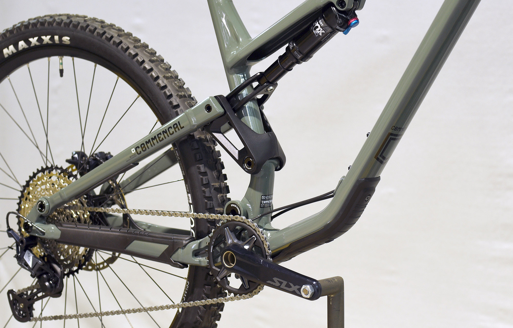 COMMENCAL META TR ESSENTIAL KESWICK GREEN - XL (22120304) image number null