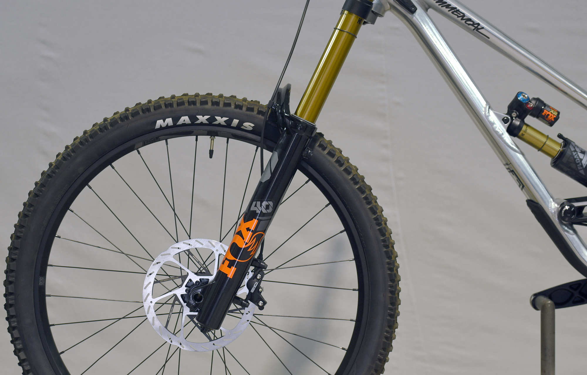 COMMENCAL FURIOUS GUN METAL ALC - S (21151003) image number null