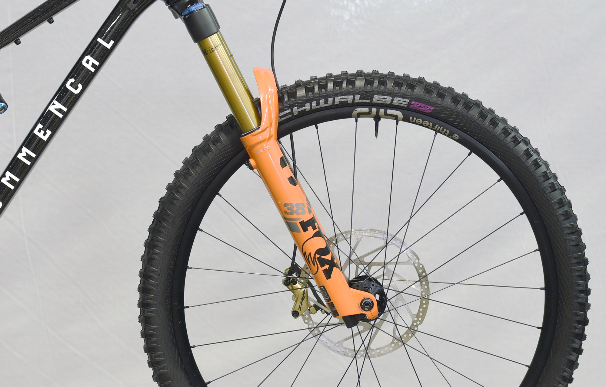 COMMENCAL META V5 GLITTERY BLACK [COMMENCAL TEAM] ALC - L (24100027) image number null