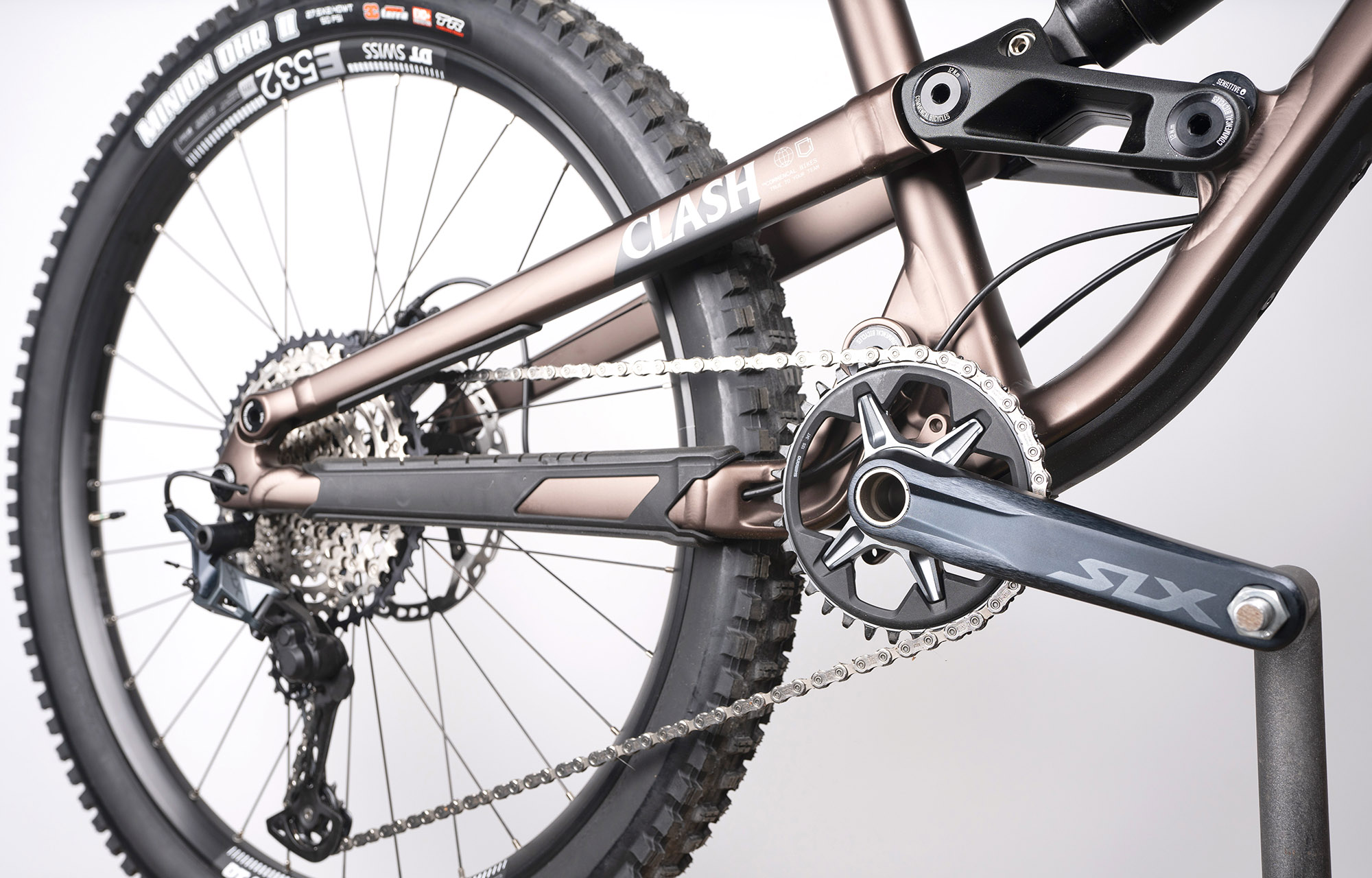 COMMENCAL CLASH ESSENTIAL FROZEN BROWN (L) image number null
