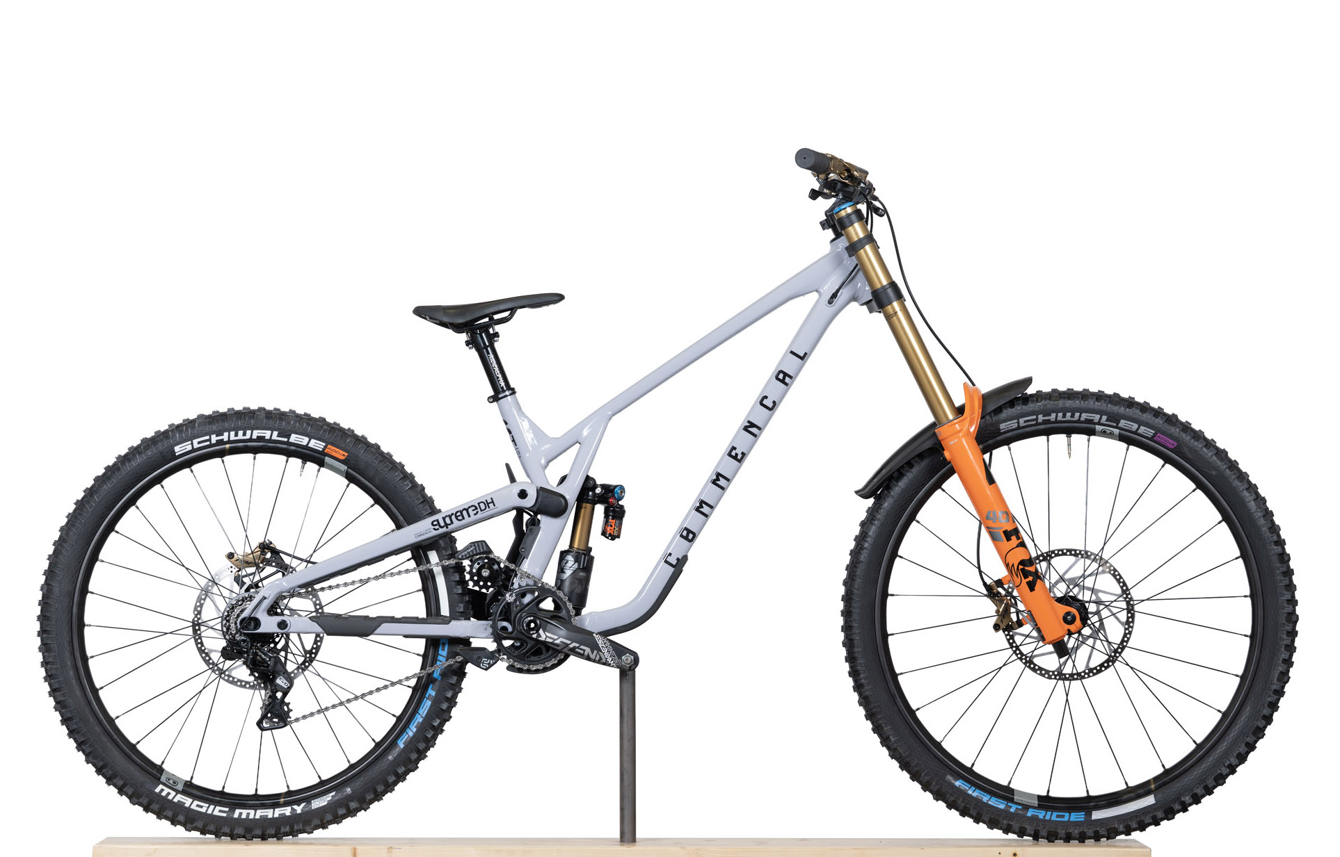 COMMENCAL SUPREME DH V5 SIGNATURE TEAM CLOUD ALC - XL (24100021) image number null