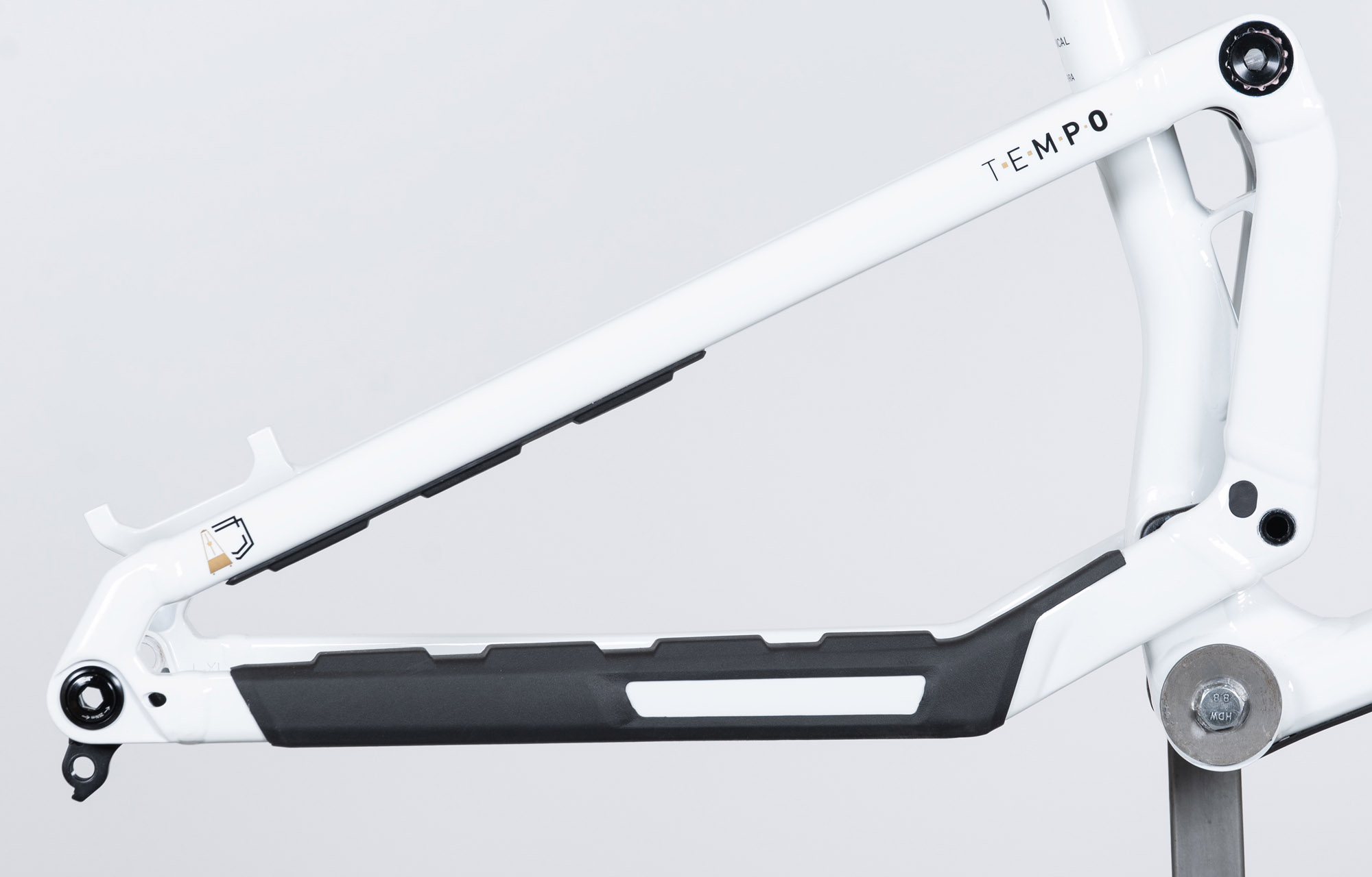 FRAME COMMENCAL T.E.M.P.O PURE WHITE - L (22123203) image large number 0