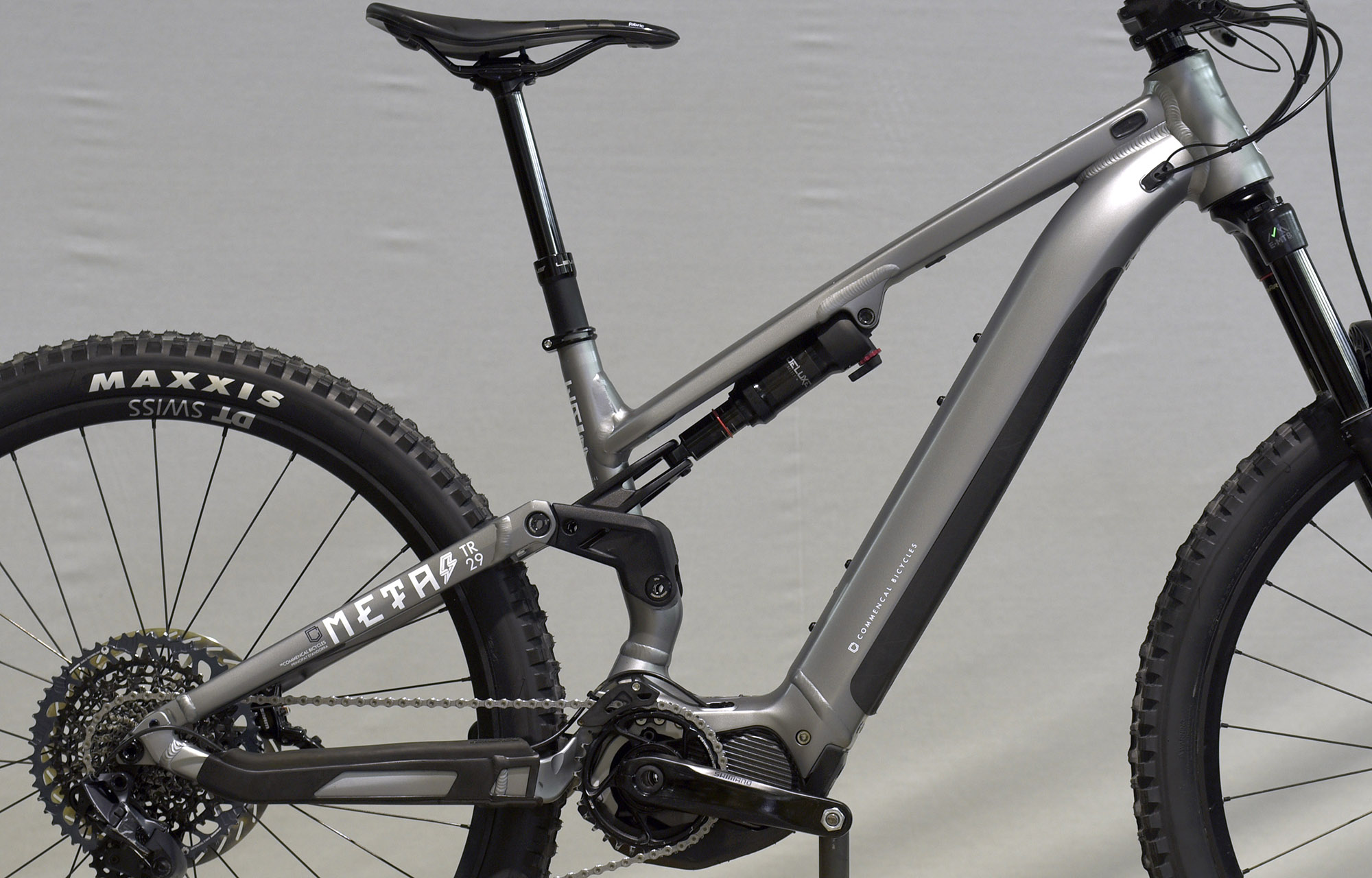 COMMENCAL META POWER TR SHIMANO RACE MATTE GRAPHIT - M (21181102) 364 km image number null