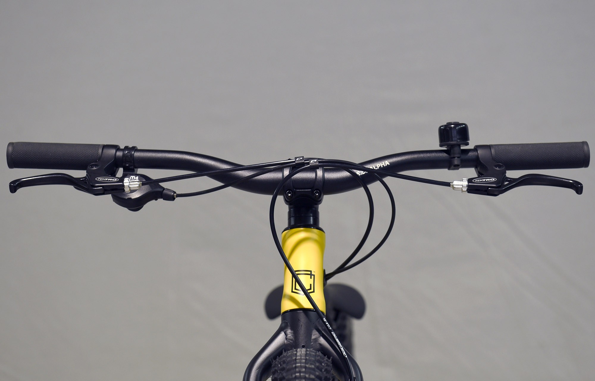 COMMENCAL RAMONES 24 TRIGGER SHIFTER OHLINS YELLOW - (23177893) image number null