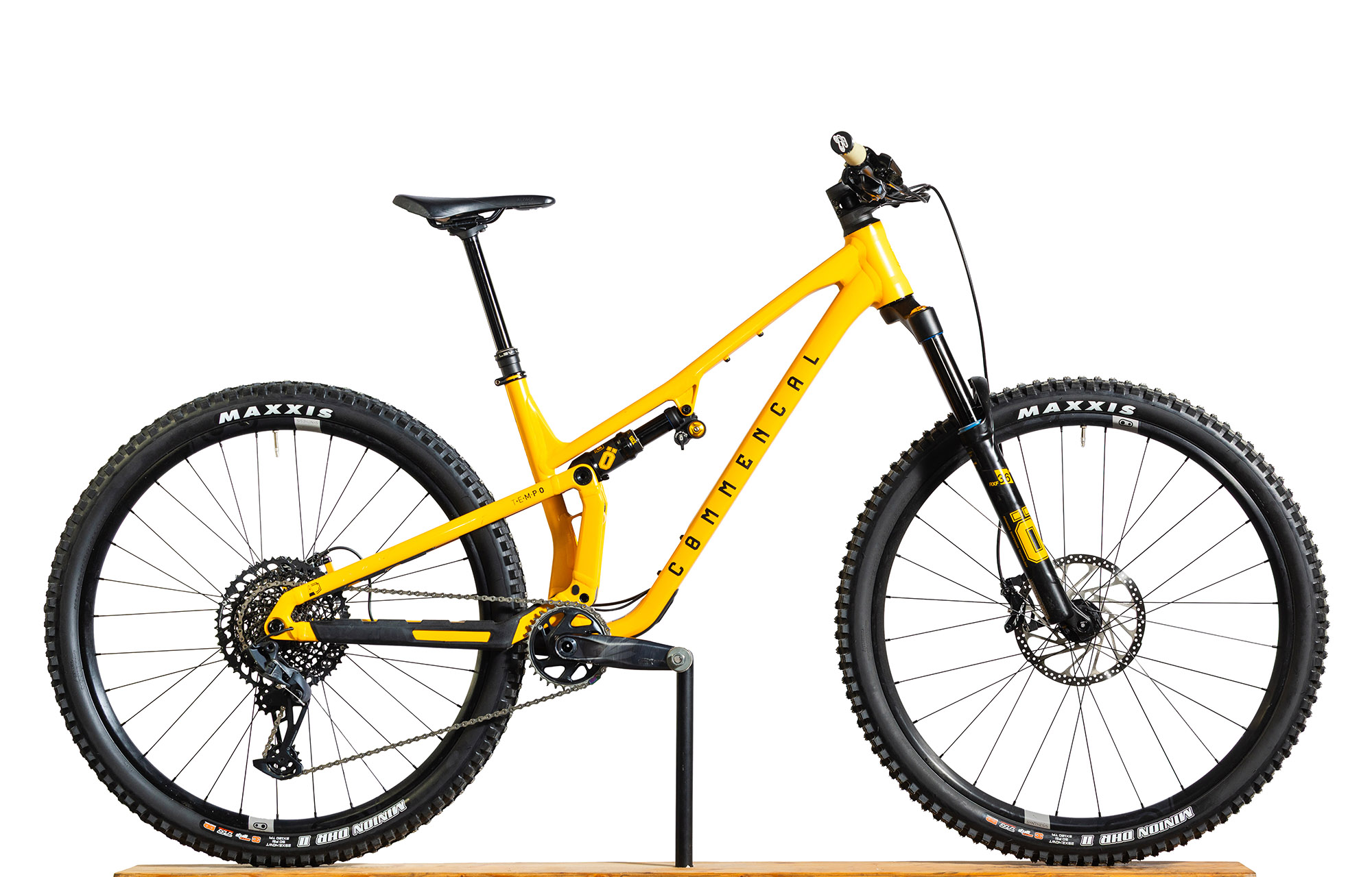 COMMENCAL TEMPO OHLINS EDITION YELLOW - M (22121102) image number null