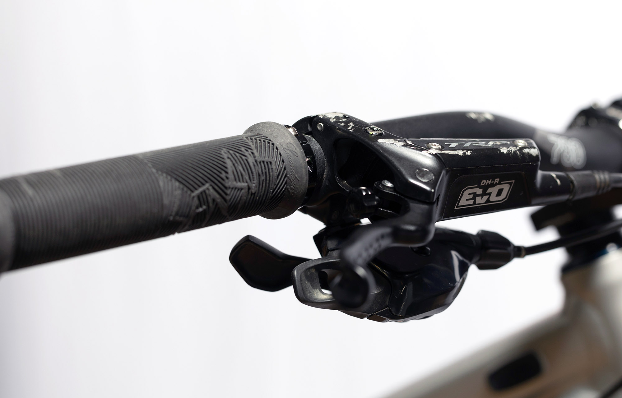 COMMENCAL META SX V4 RACE SILVER - L image number null