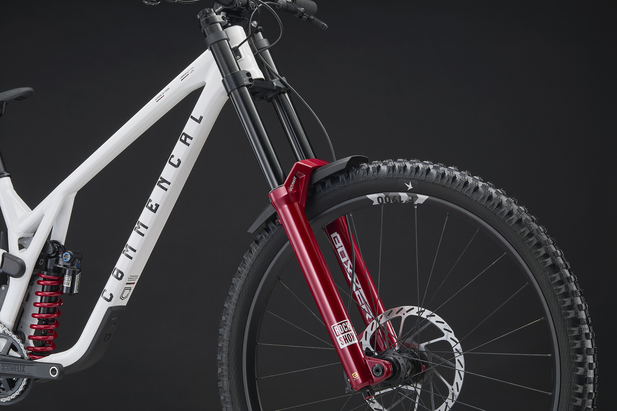 COMMENCAL SUPREME DH V5.2 ROCKSHOX PURE WHITE 2027 image large number 6