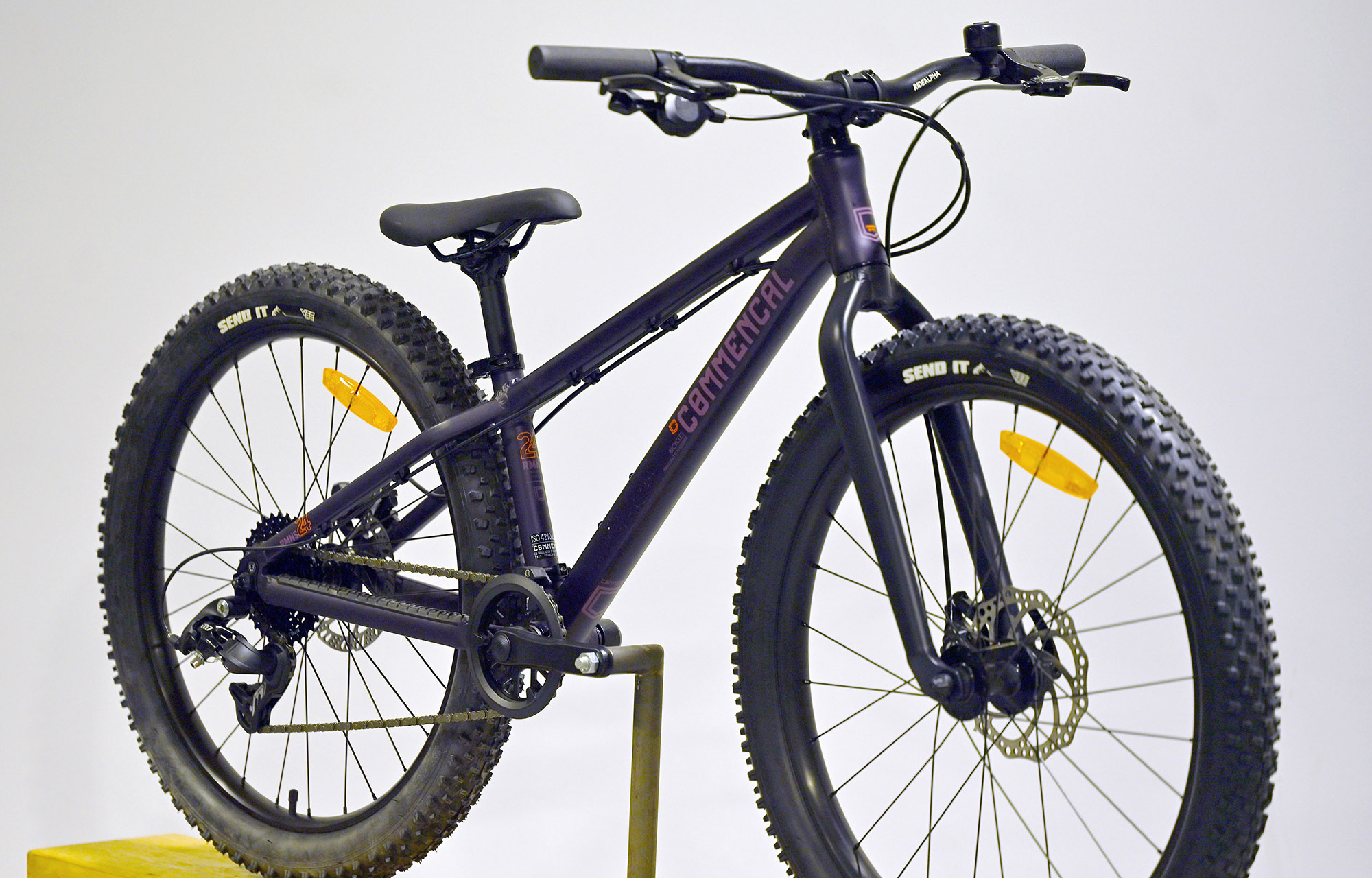 COMMENCAL RAMONES 24 PURPLE - (22172400) image cover number large 2