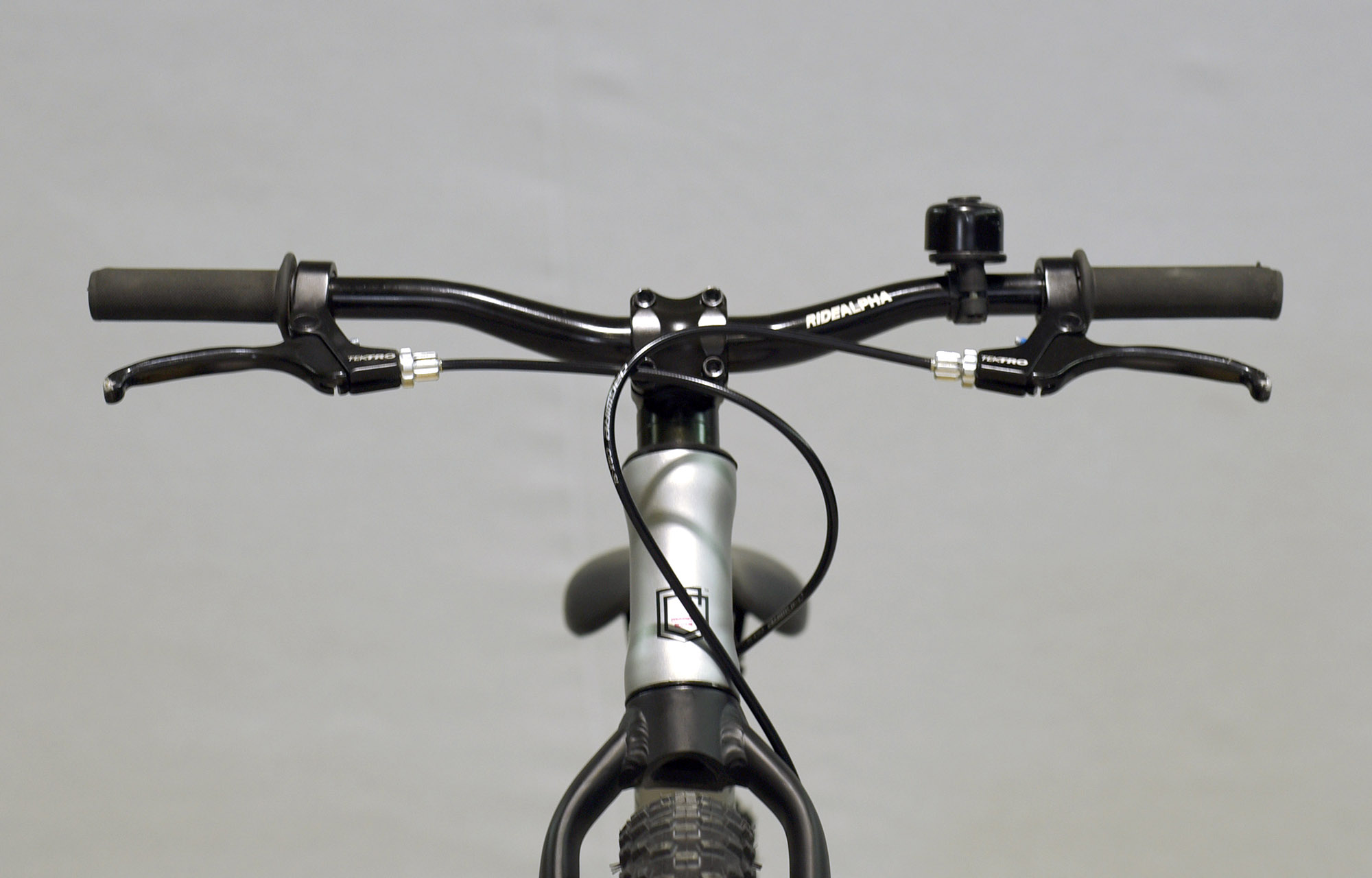 COMMENCAL RAMONES 16 SILVER - (22172900) image number null