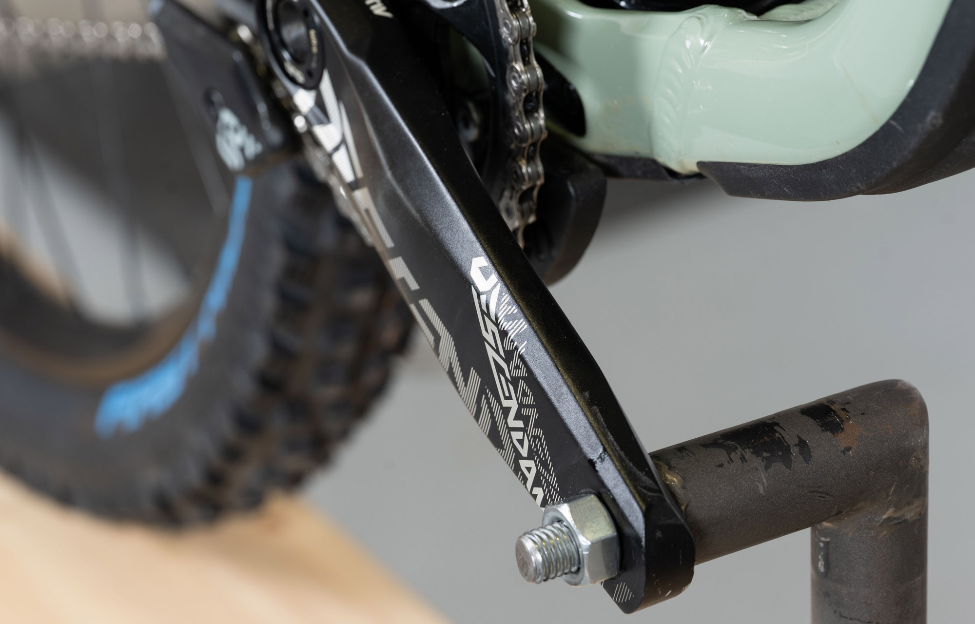 COMMENCAL SUPREME DH V5 ESSENTIAL HERITAGE GREEN - S (22150801) image large number 11
