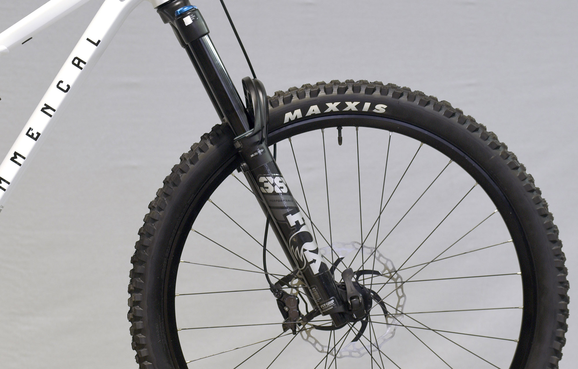 COMMENCAL META SX ESSENTIAL PURE WHITE - M (22130602) image number null