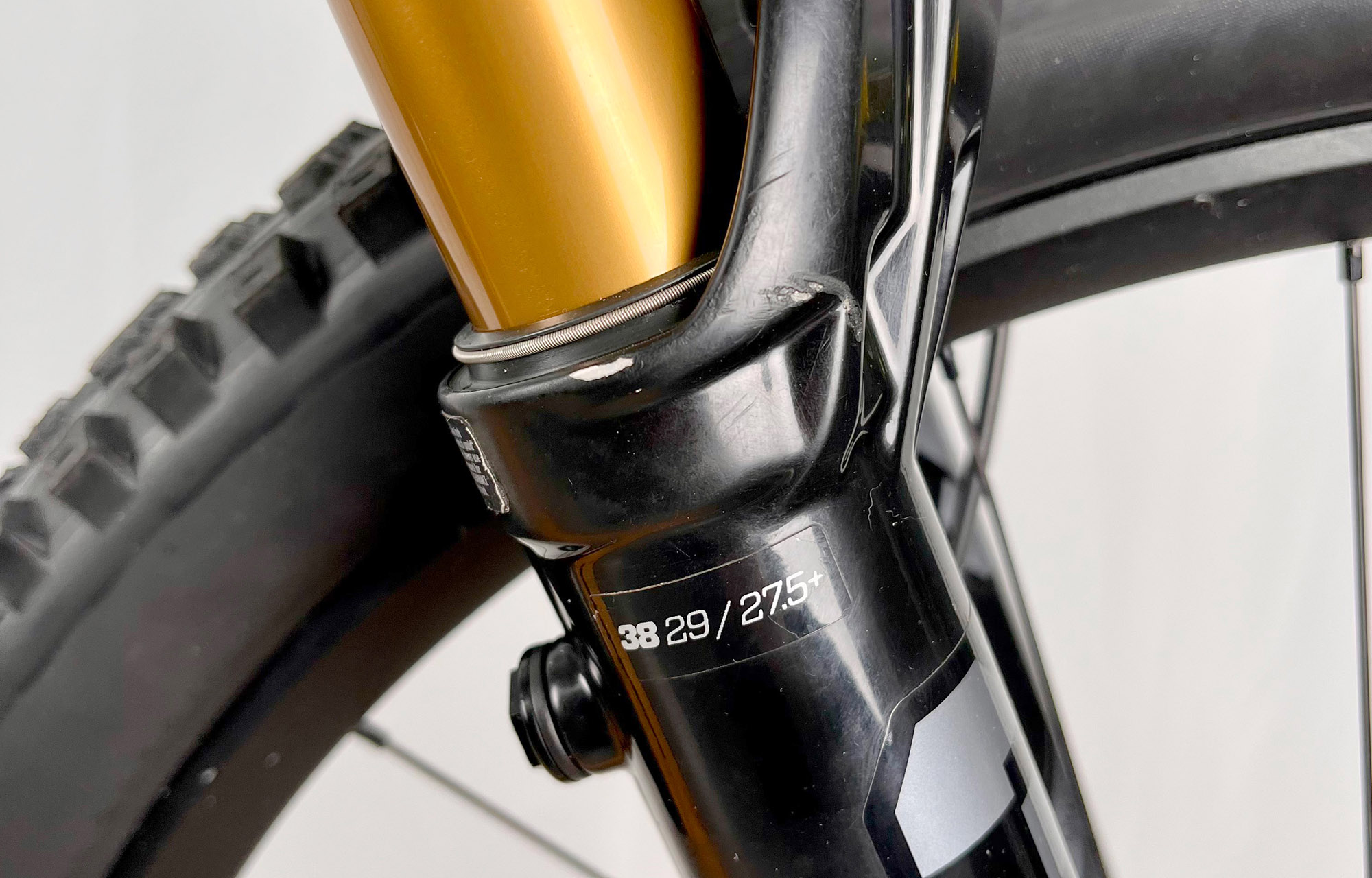 COMMENCAL META SX V5 SIGNATURE CLEAR SILVER ALC - M (22107007) image number null