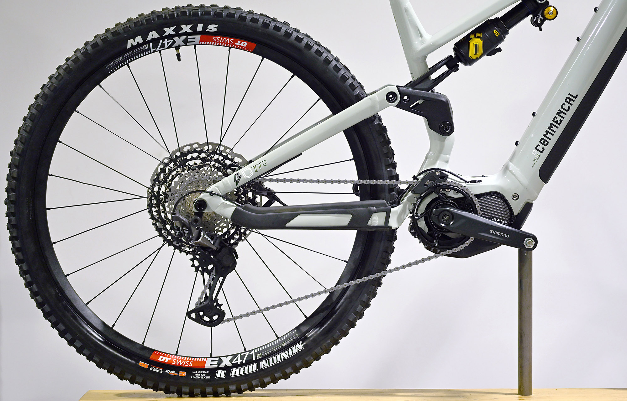 COMMENCAL META POWER TR SHIMANO OHLINS EDITION ASH GREY - L (22181603) 418 km image cover number large 0