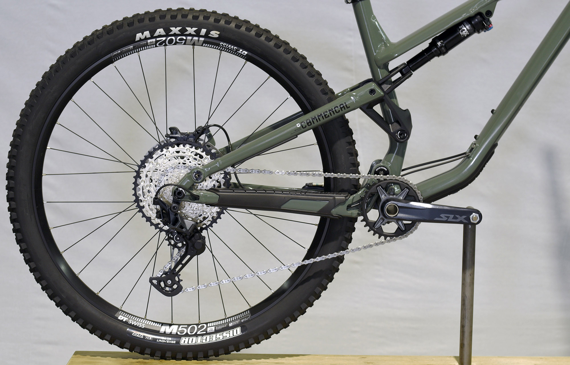 COMMENCAL META TR V4 ESSENTIAL KESWICK GREEN - L (22120303) image number null