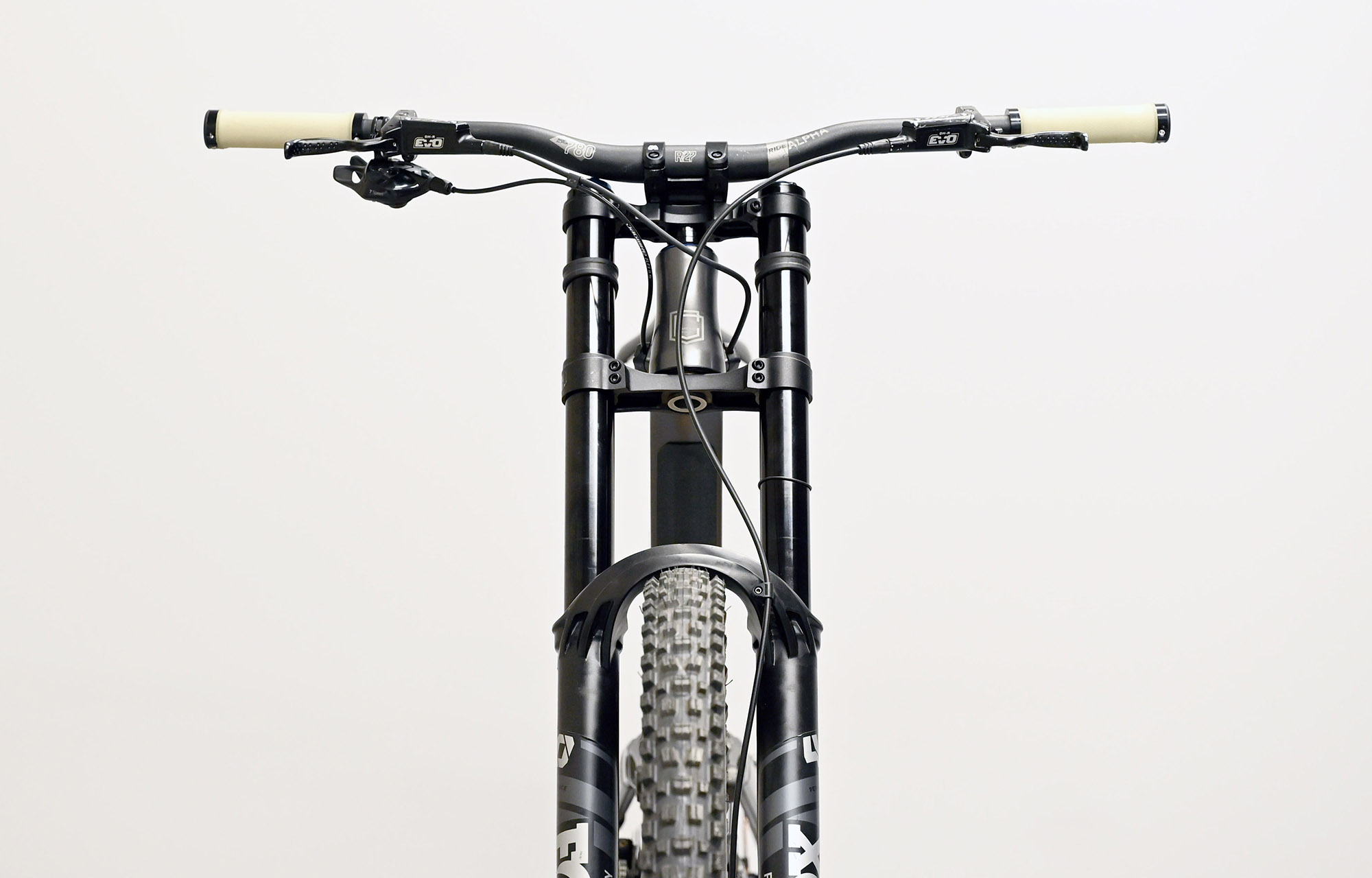 COMMENCAL FRS ESSENTIAL DARK SLATE - M (22150502) image number null