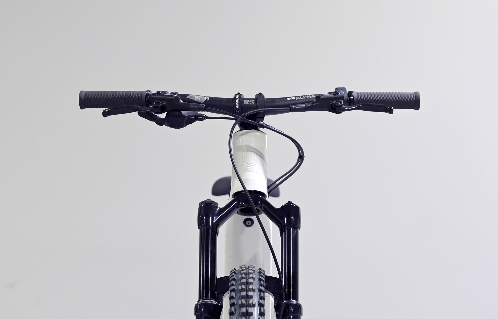 COMMENCAL META HT 24 POWER GLITTERY WHITE - (24173700) 0 km image cover number large 3