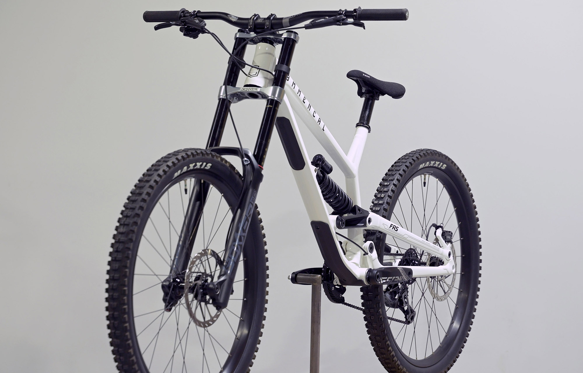 COMMENCAL FRS RIDE PURE WHITE - L (23152503) image cover number large 4