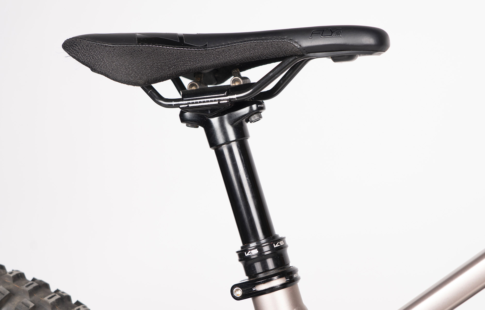 COMMENCAL CLASH 24 V2 CHAMPAGNE image number null