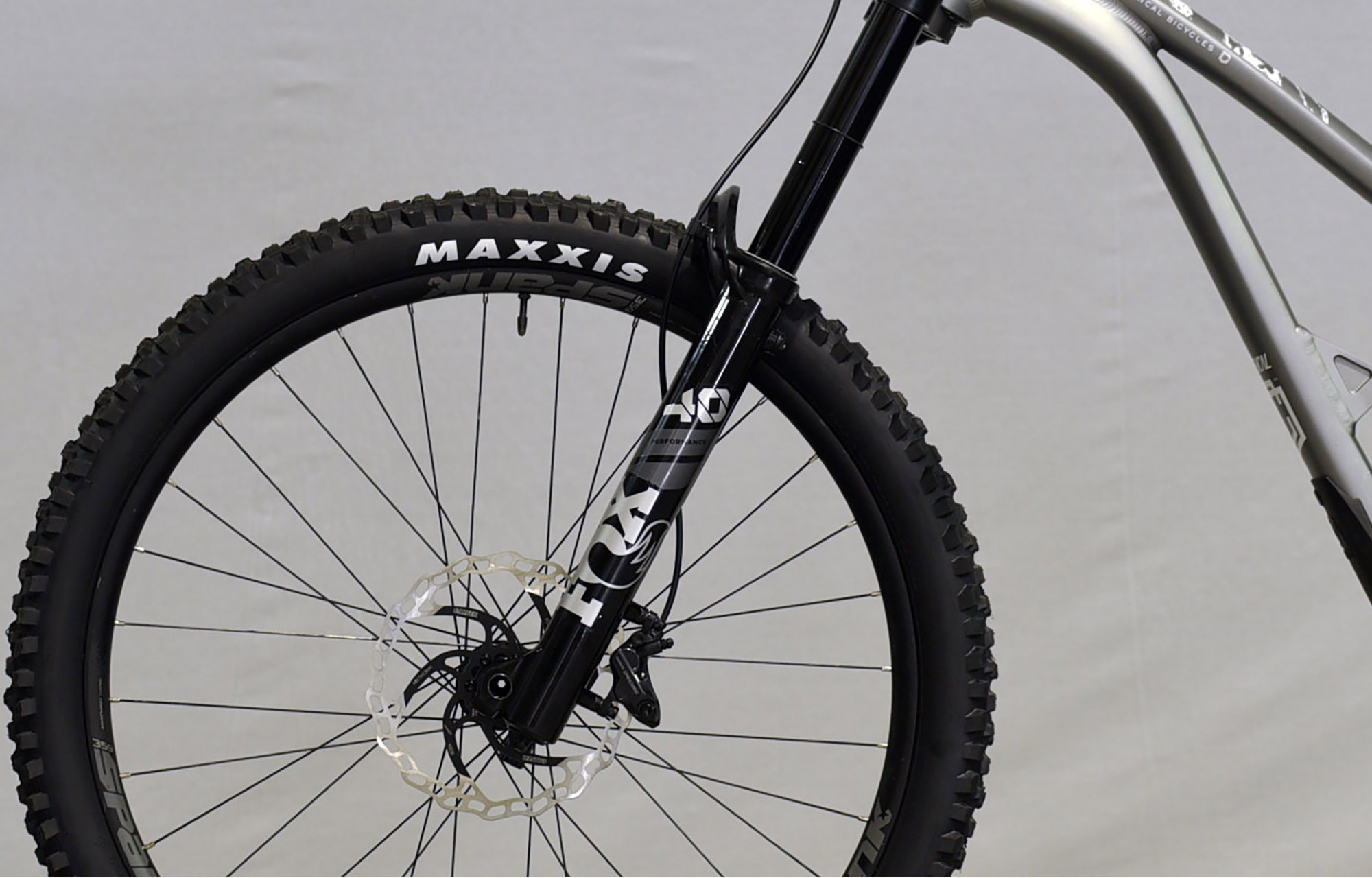 COMMENCAL SUPREME DH 29/27 RACE MATTE GRAPHITE  - L (21151203) image number null