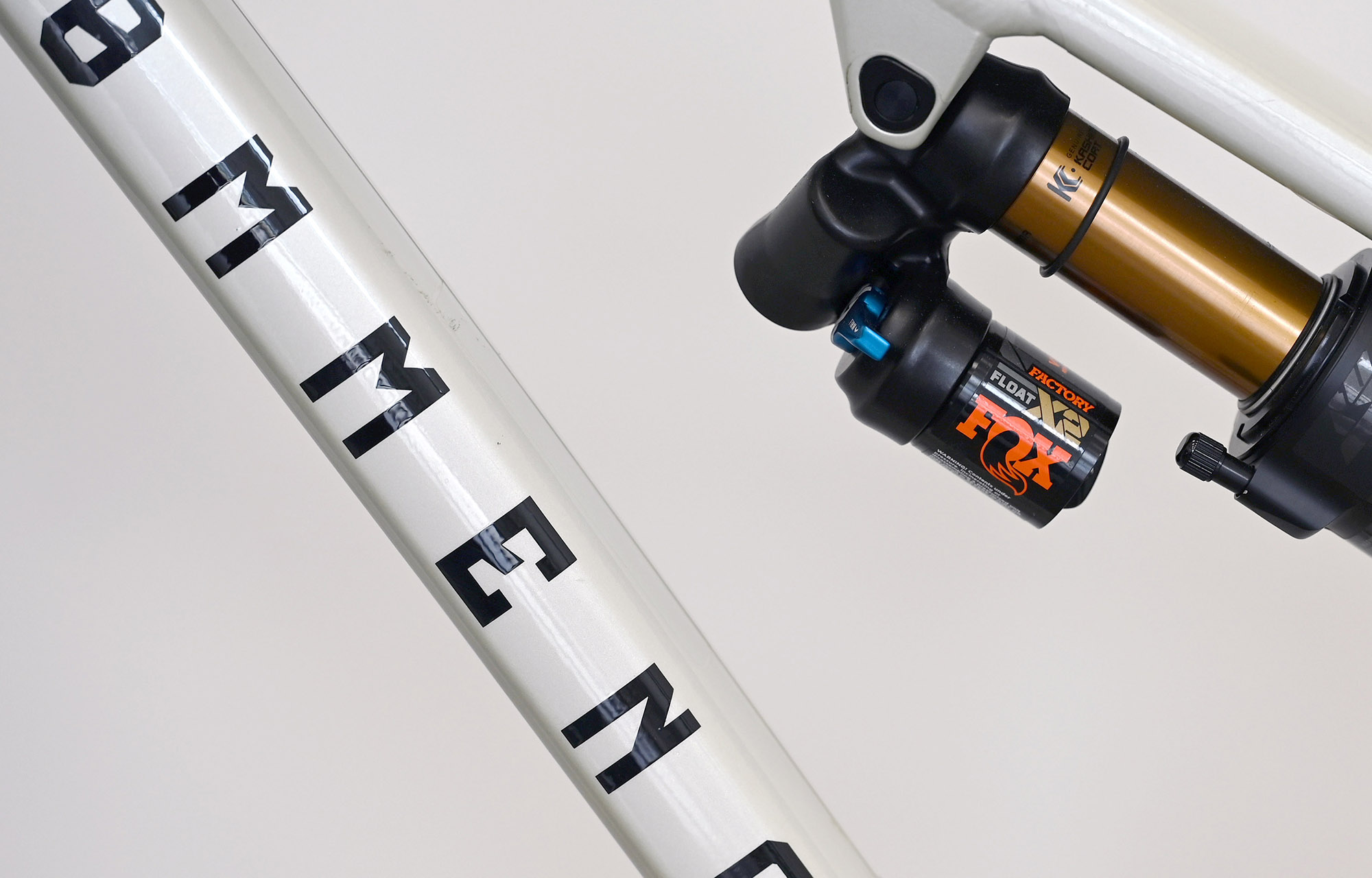 COMMENCAL META SX V5 SIGNATURE CLEAR SILVERCOMMENCAL META SX V5 SIGNATURE CLEAR SILVER - L (23131903) image large number 6
