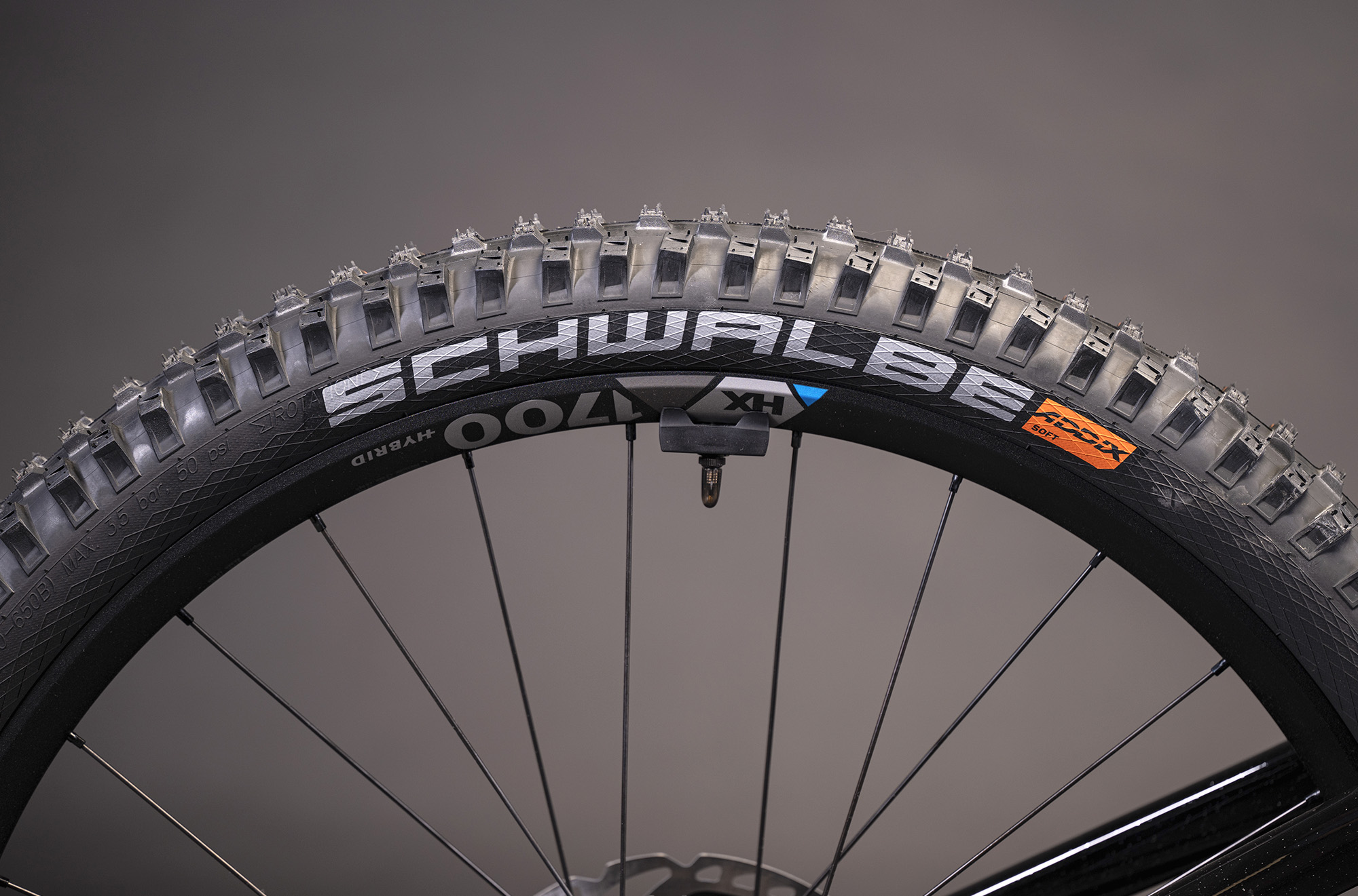 COMMENCAL META POWER SX BOSCH UNIQUE GLITTERY BLACK image number null