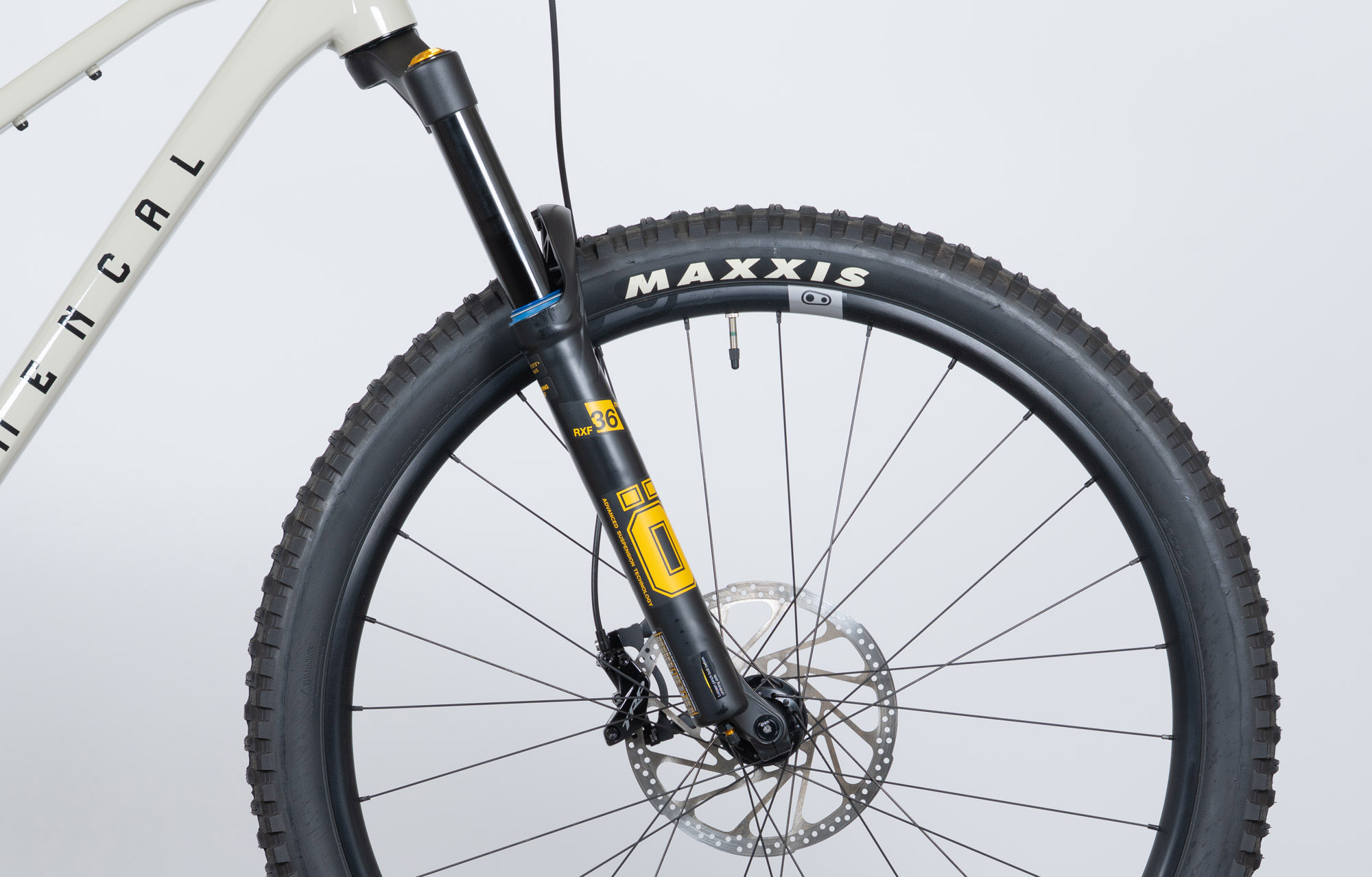 COMMENCAL T.E.M.P.O. OHLINS EDITION CHALK - XL (22123904) image cover number large 1