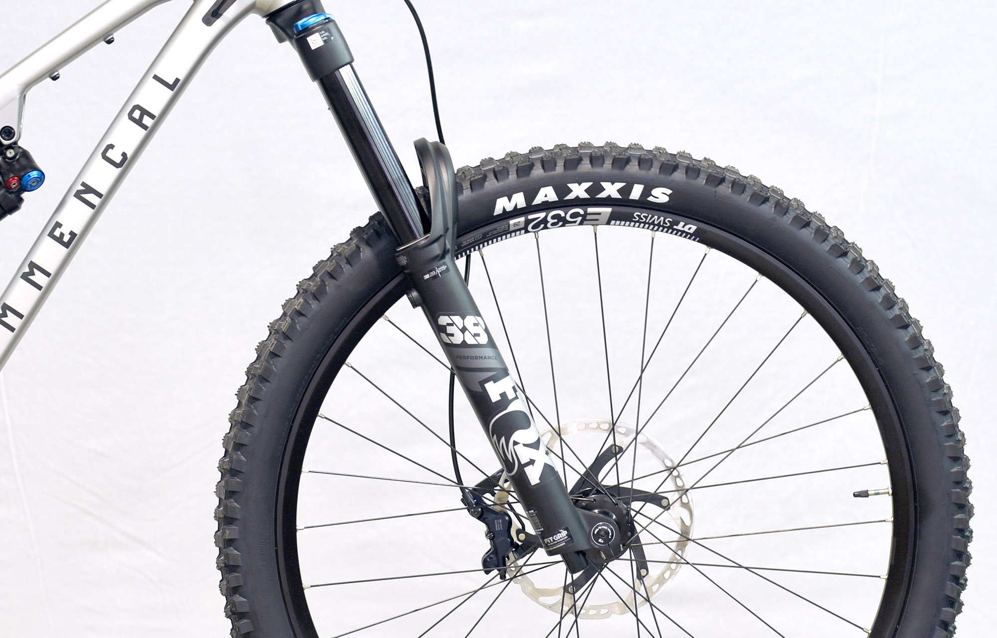 COMMENCAL META SX V5 ESSENTIAL SILVER - S (23131501) image number null