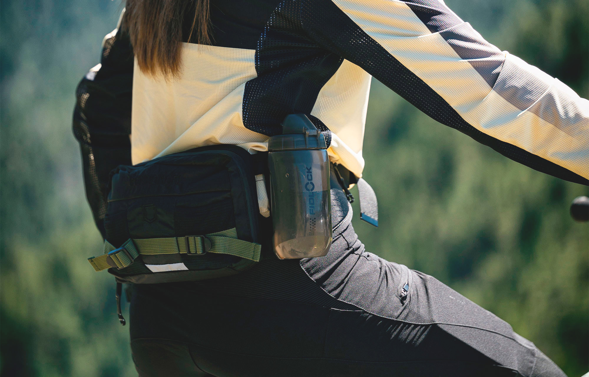 COMMENCAL ENDURO FIDLOCK + BOTTLE HIPBAG image number null