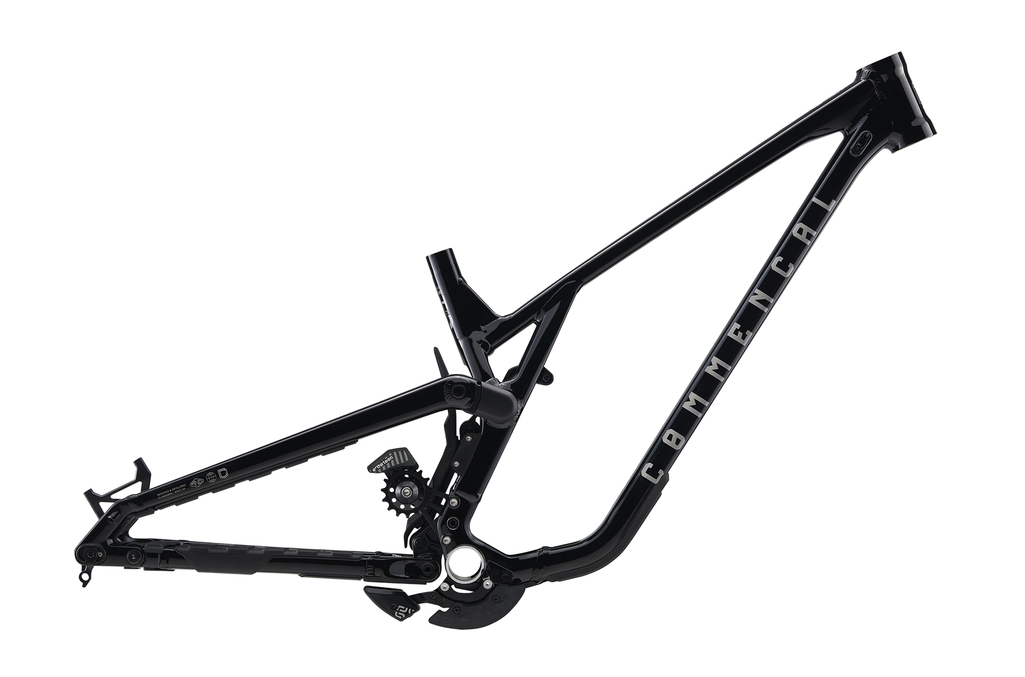 CADRE COMMENCAL SUPREME DH V5 PURE BLACK image cover number 0